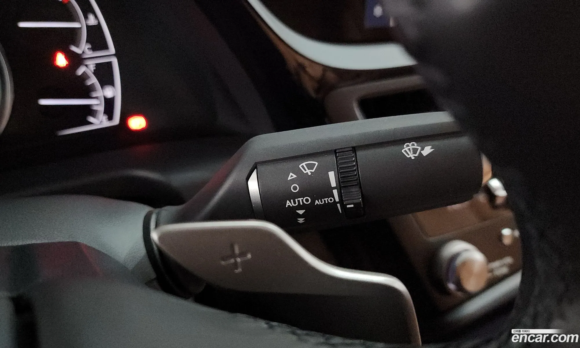 Lexus ES300h 7th Gen 2024 — 29
