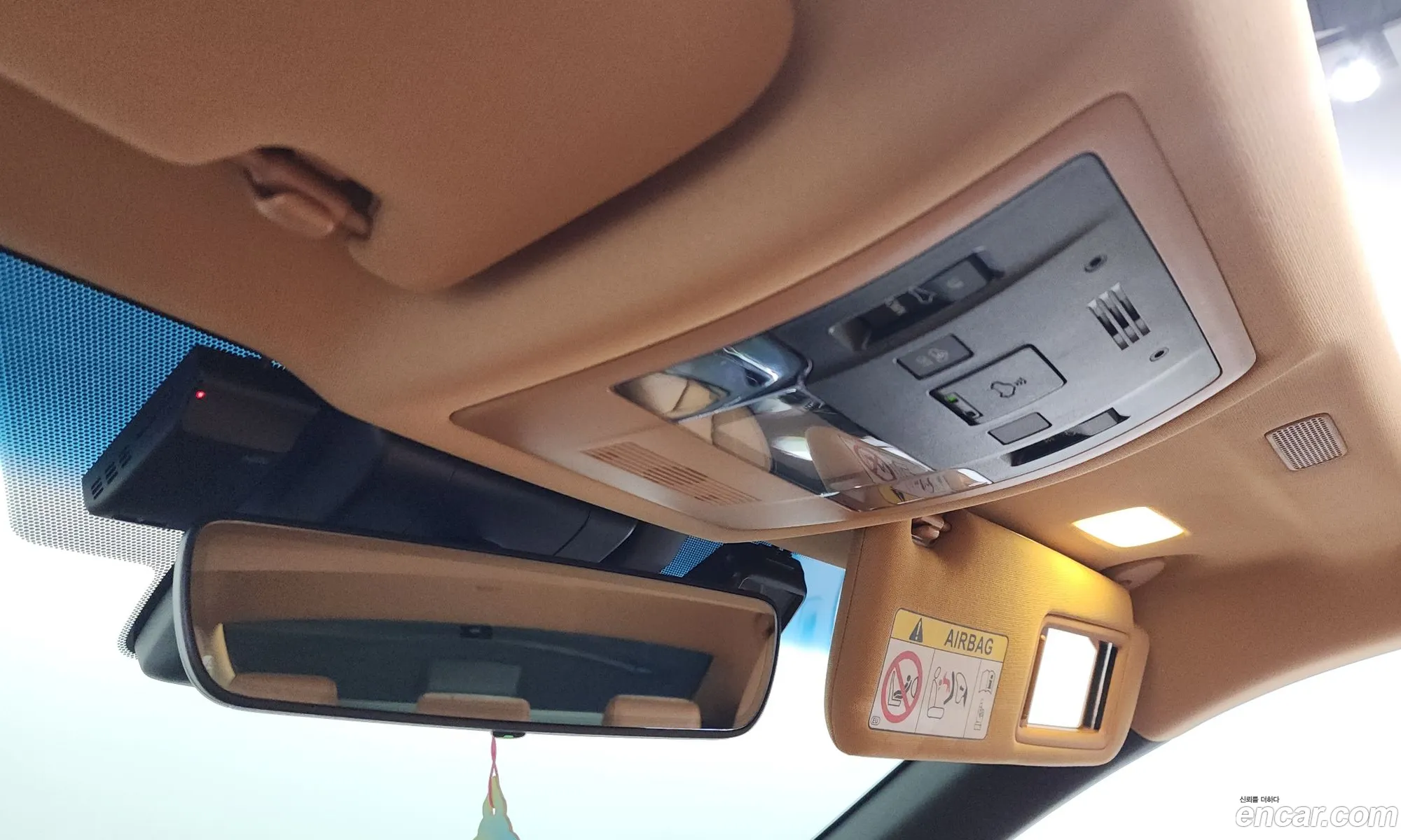 Lexus ES300h 7th Gen 2024 — 33
