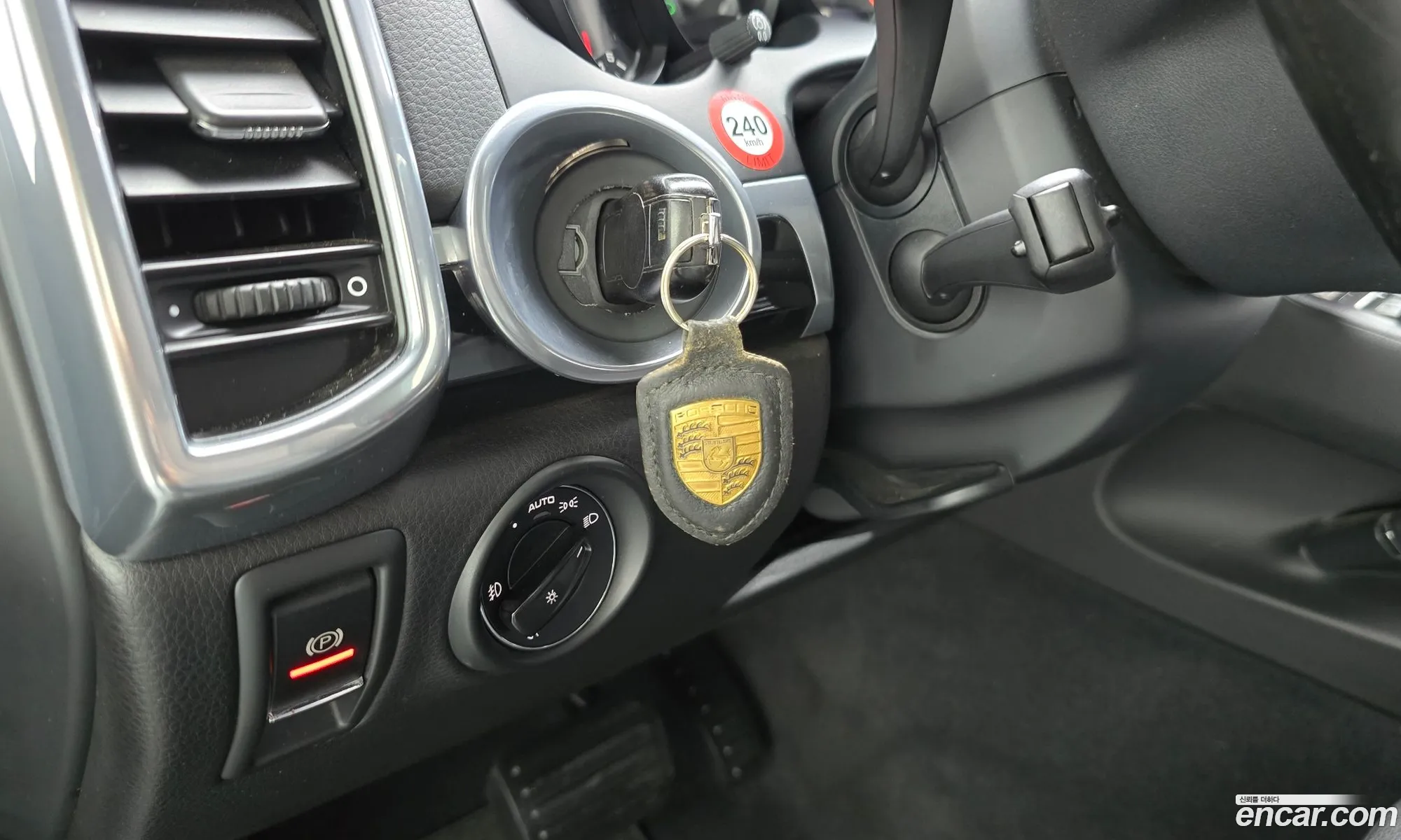 Porsche Cayenne 2011 WP1AF2920CLA20253 — 12