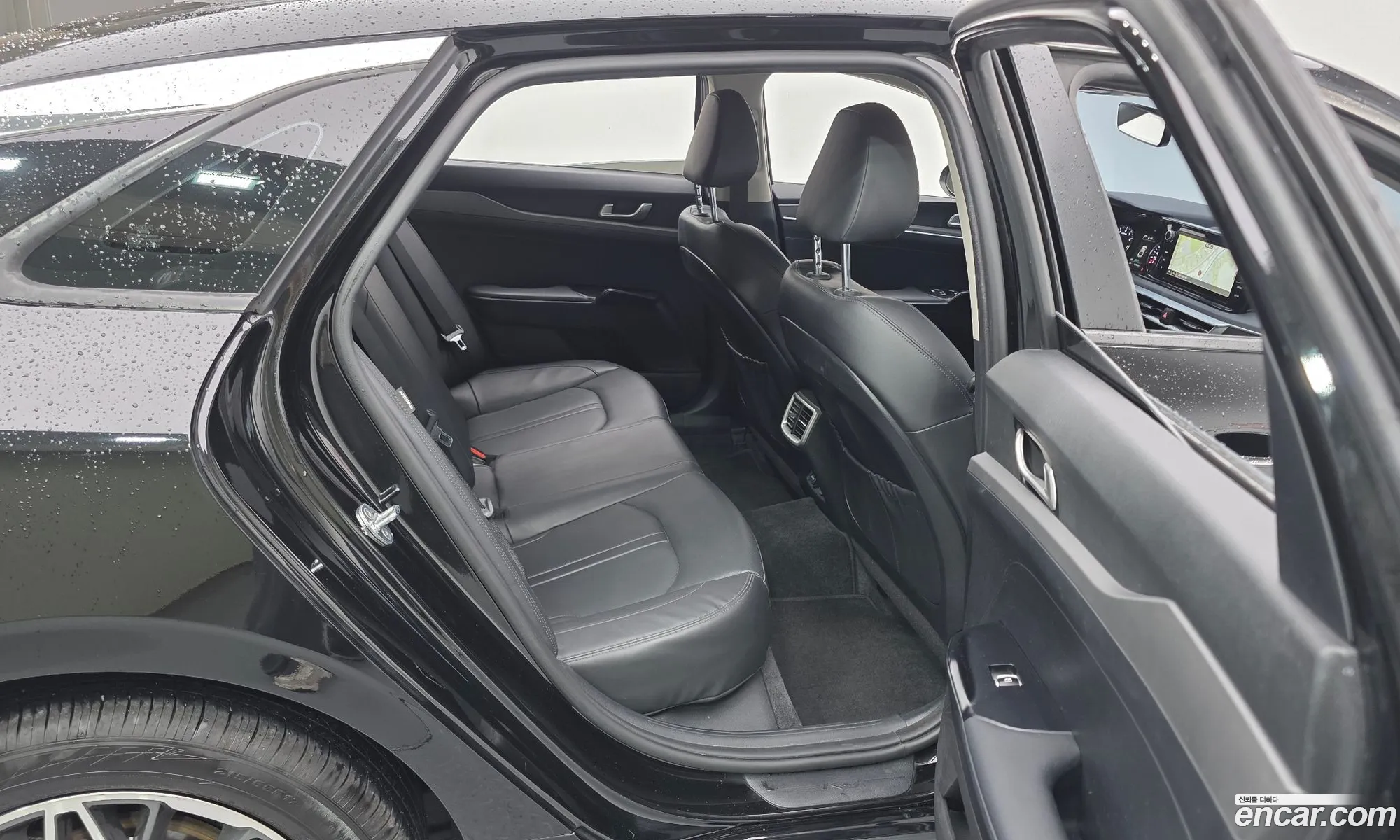 Kia K5 2021 — 8