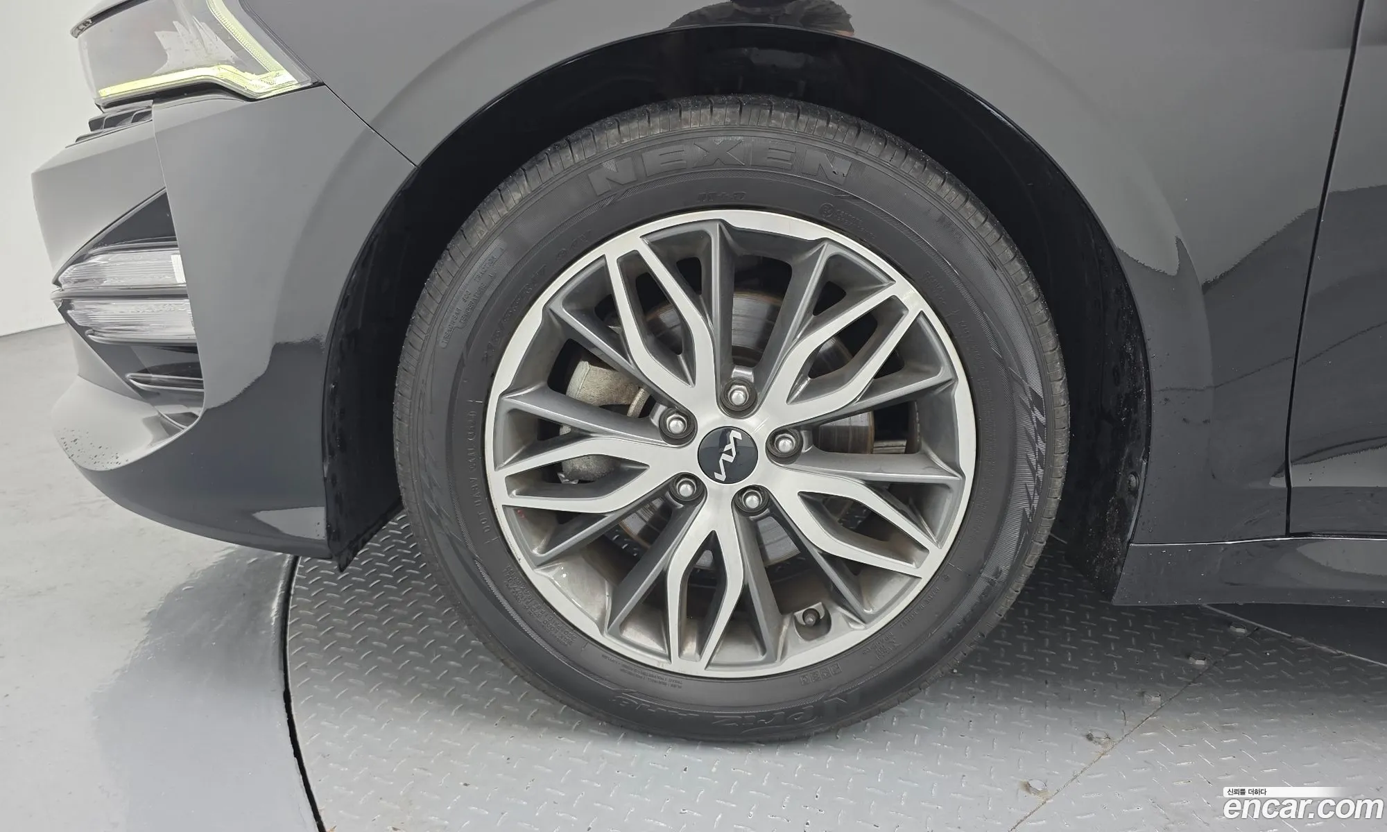 Kia K5 2021 — 4