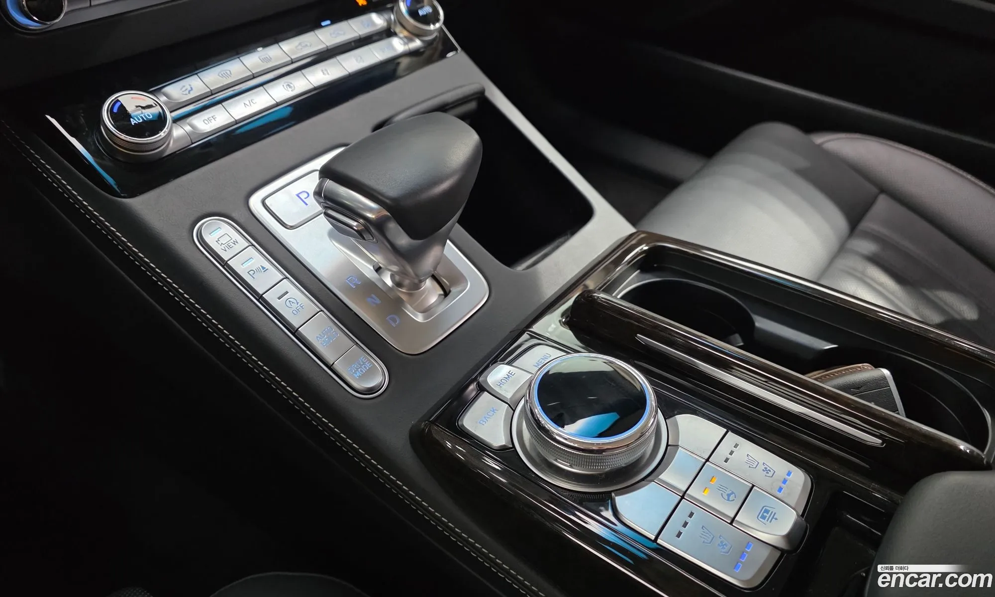 Genesis G90 2020 — 21