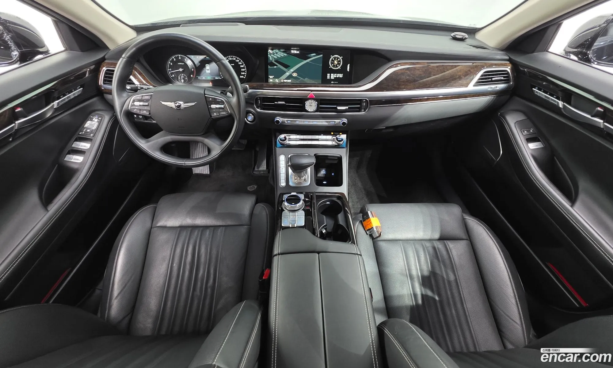 Genesis G90 2020 — 35