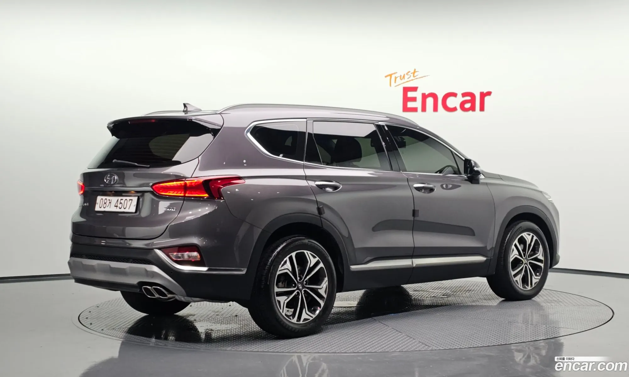 Hyundai Santa Fe TM 2018 — 16