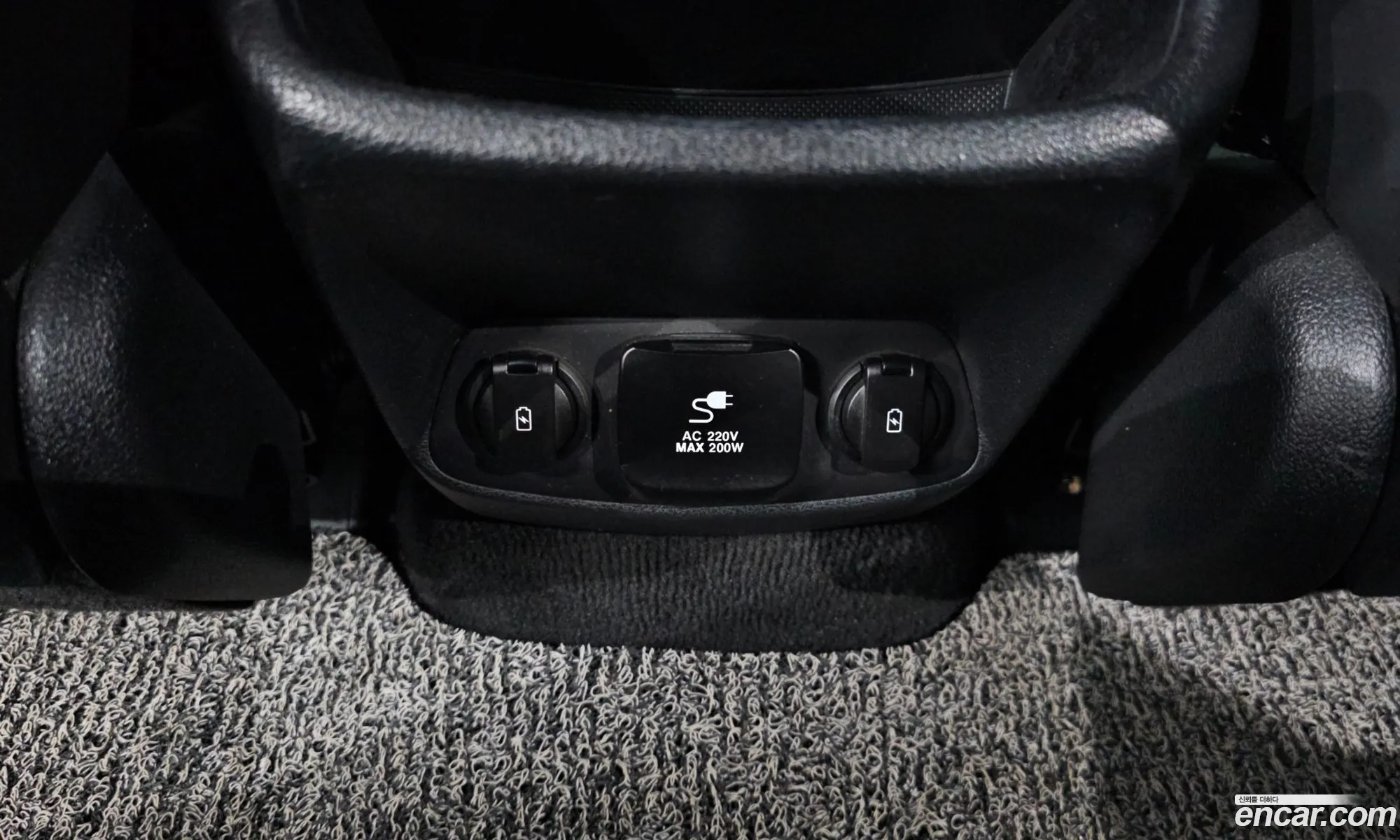 Hyundai Santa Fe TM 2018 — 15