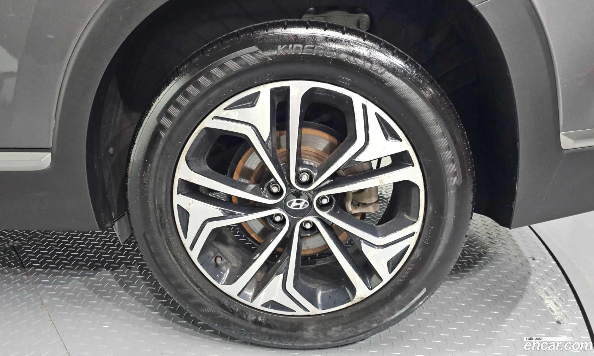 Hyundai Santa Fe TM 2018 — 25