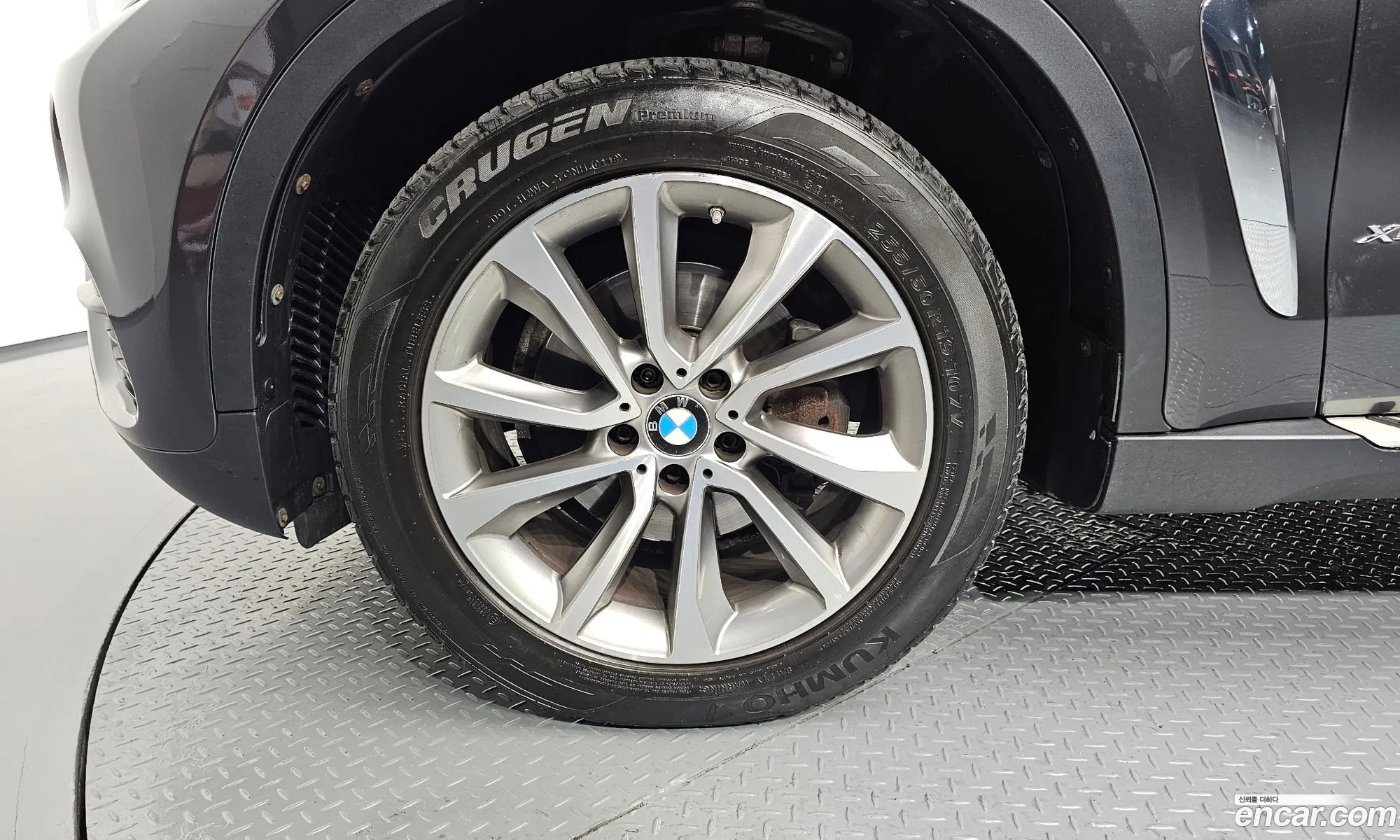 BMW X6 2015 WBAKV2108F0N22191 — 17
