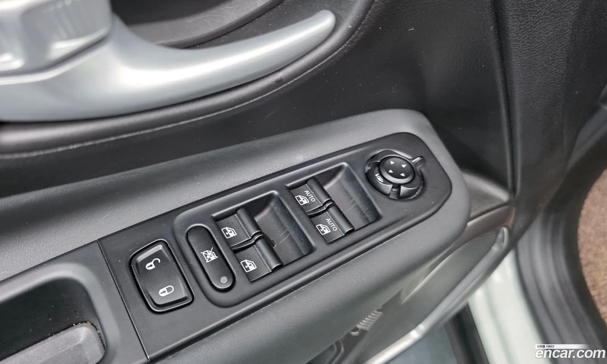 Jeep Renegade 2023 1C4NJCE1XPPP77261 — 25