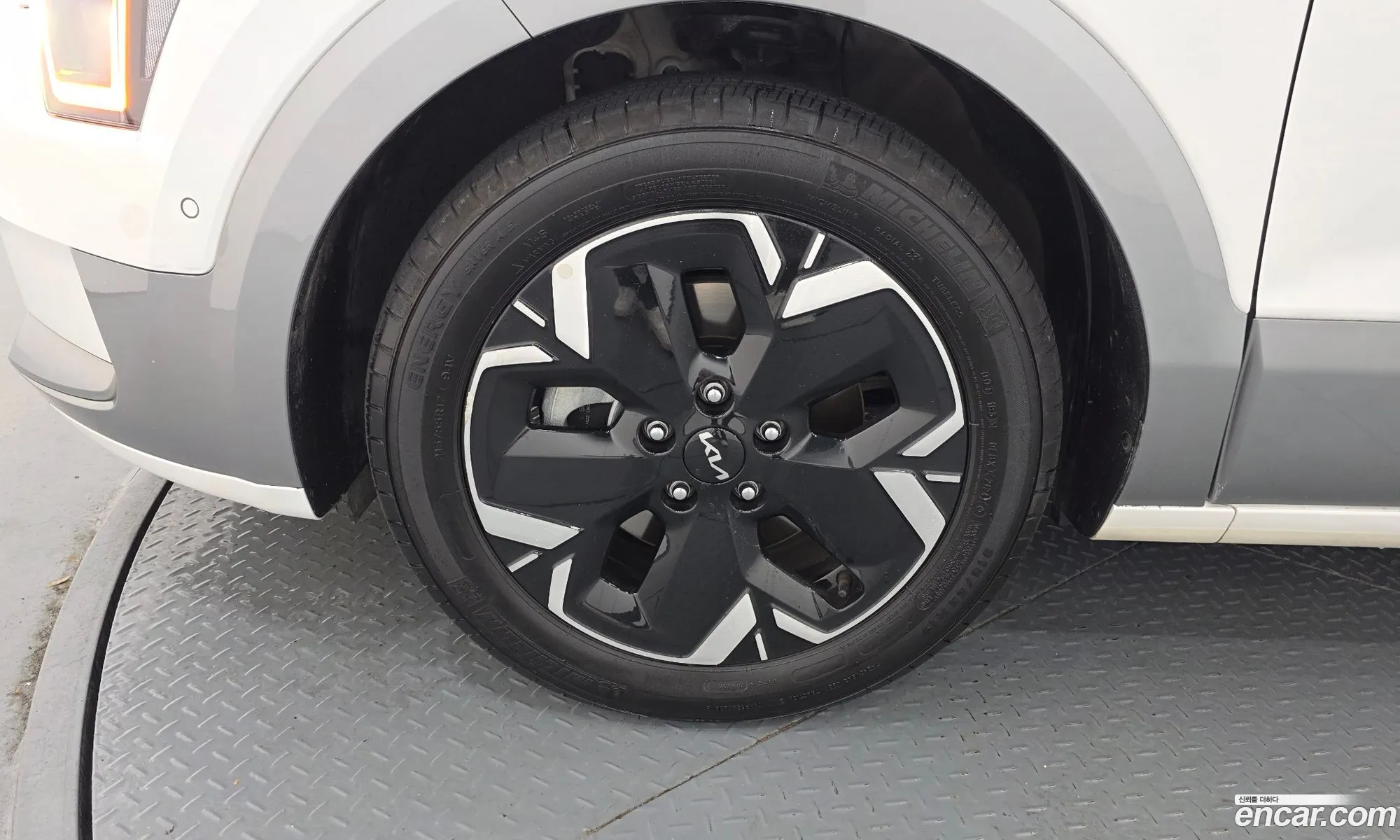 Kia Niro EV 2022 — 23