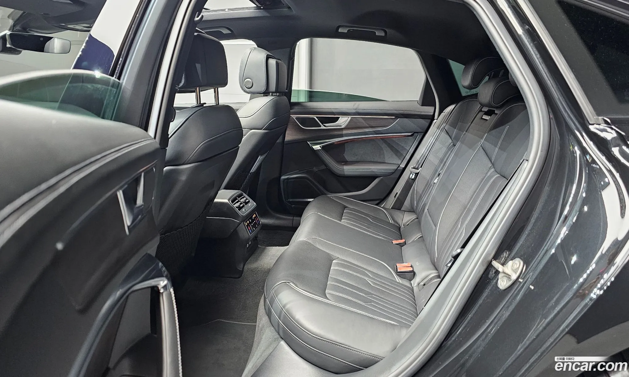 Audi A6 2022 — 24