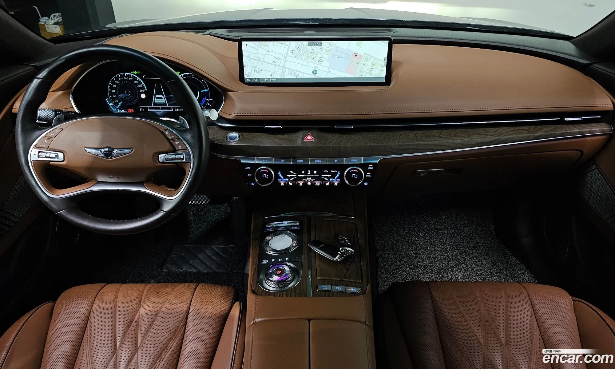 Genesis Electrified G80 2022 — 21
