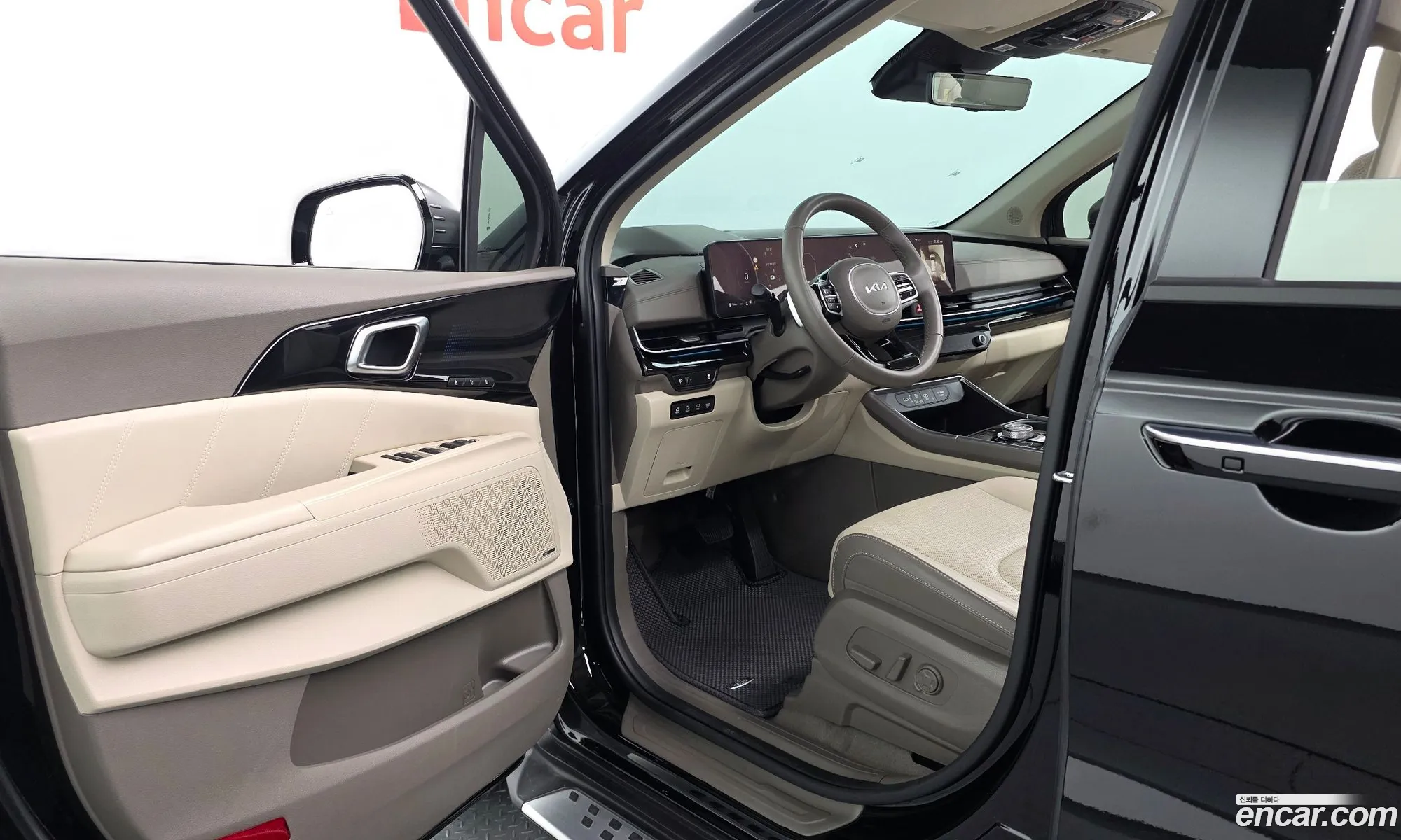 Kia Carnival 2024 — 14