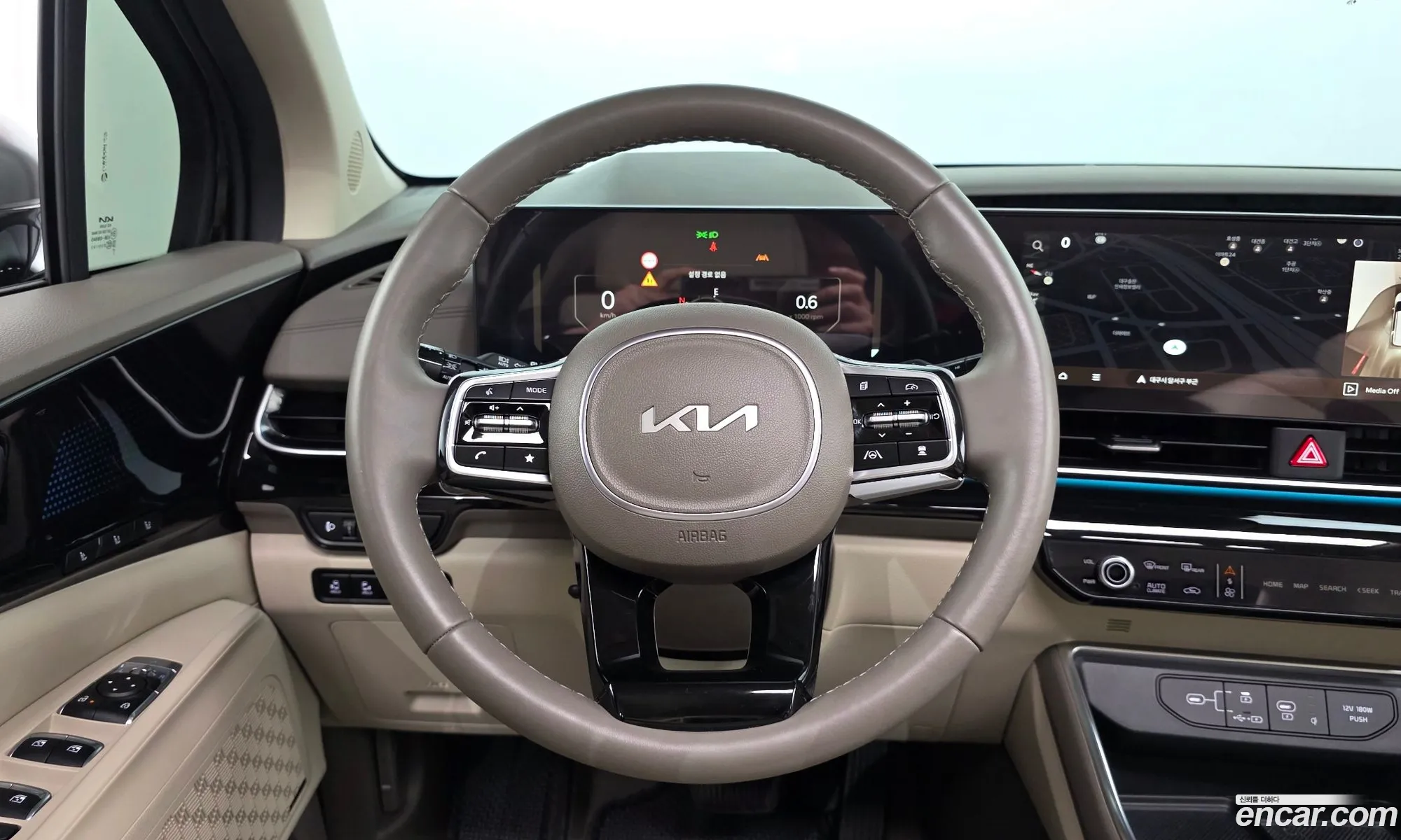 Kia Carnival 2024 — 21