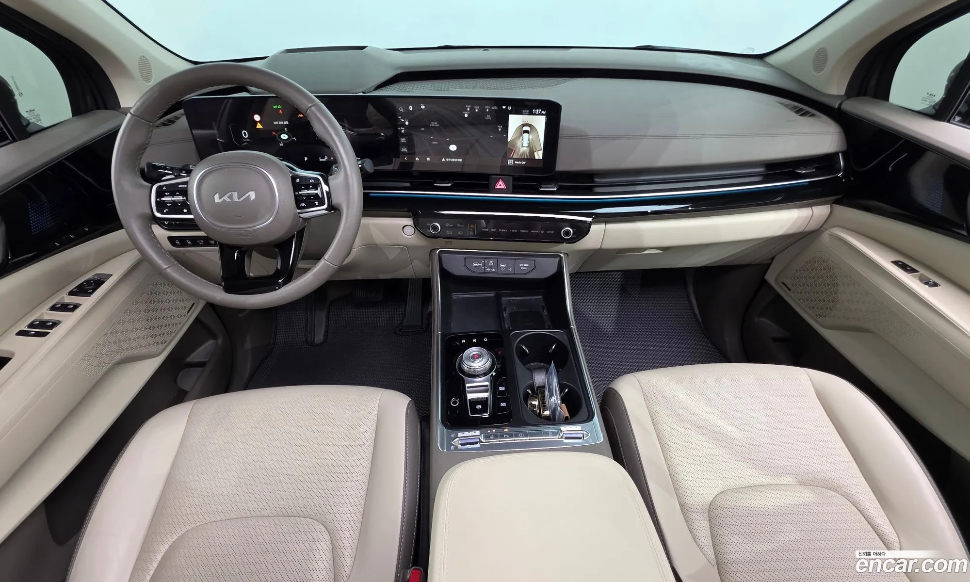 Kia Carnival 2024 — 5