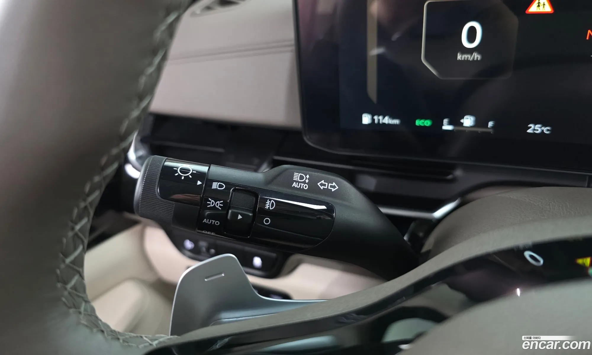 Kia Carnival 2024 — 30