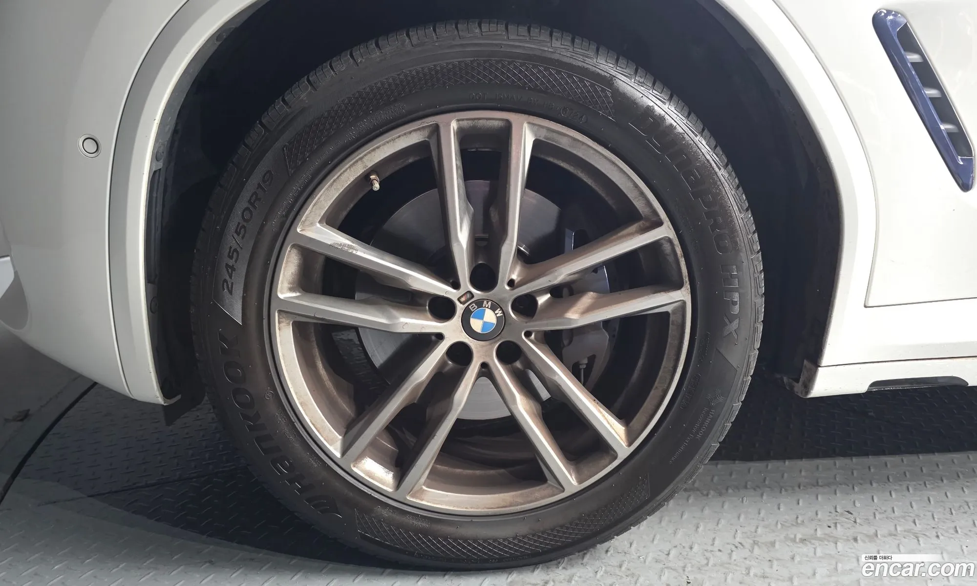 BMW X4 2020 WBAVJ9101M9E63336 — 10
