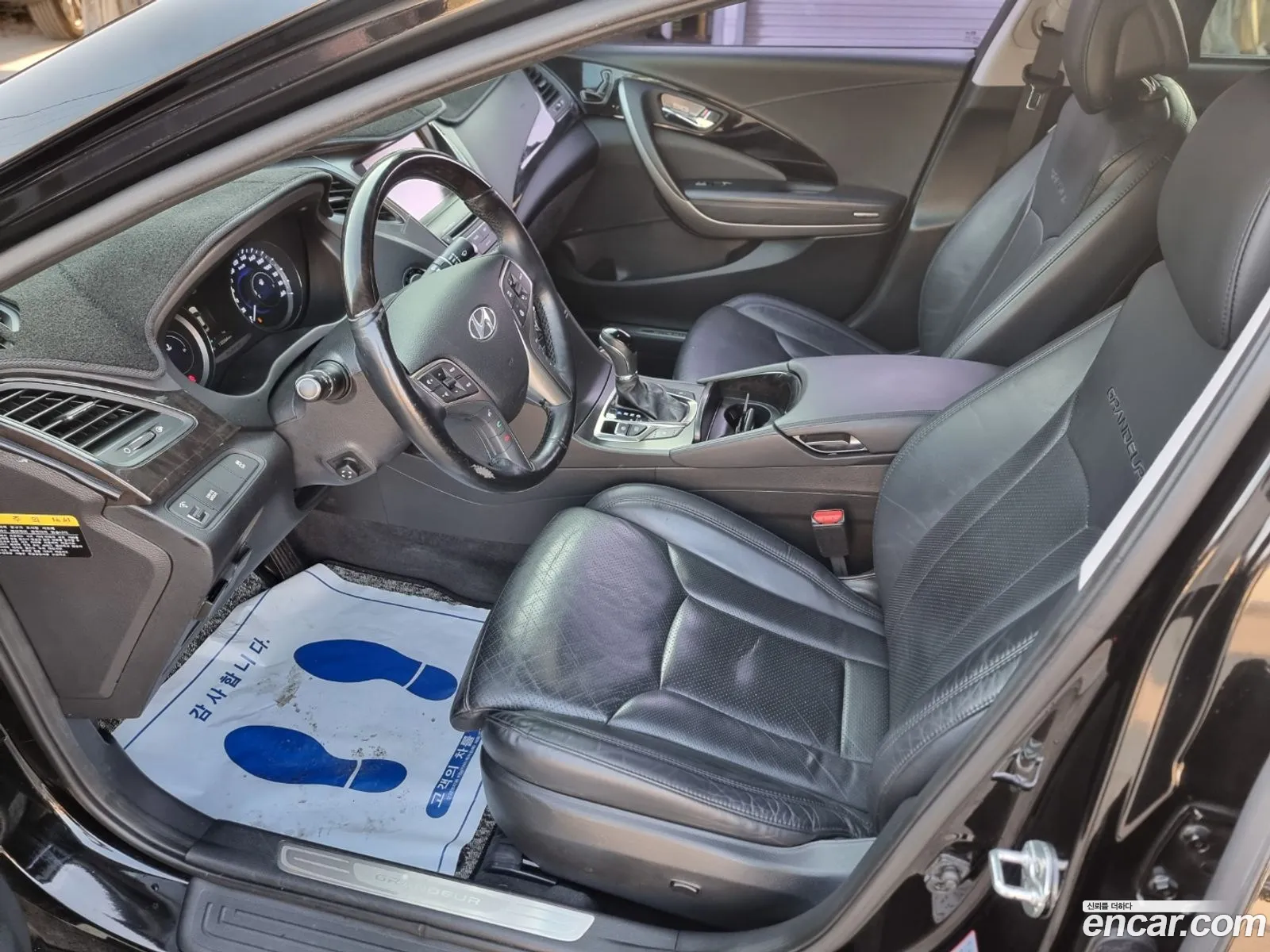 Hyundai Grandeur HG Hybrid 2015 — 14