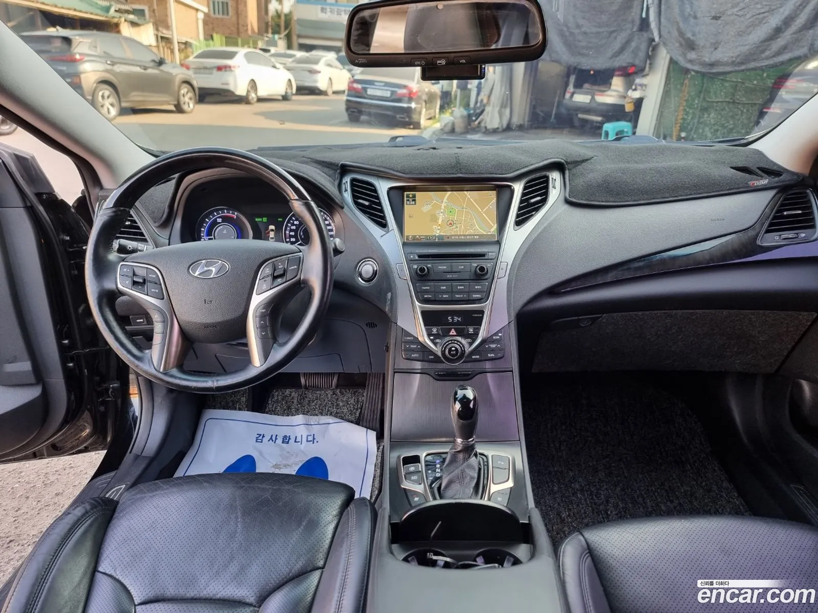 Hyundai Grandeur HG Hybrid 2015 — 13