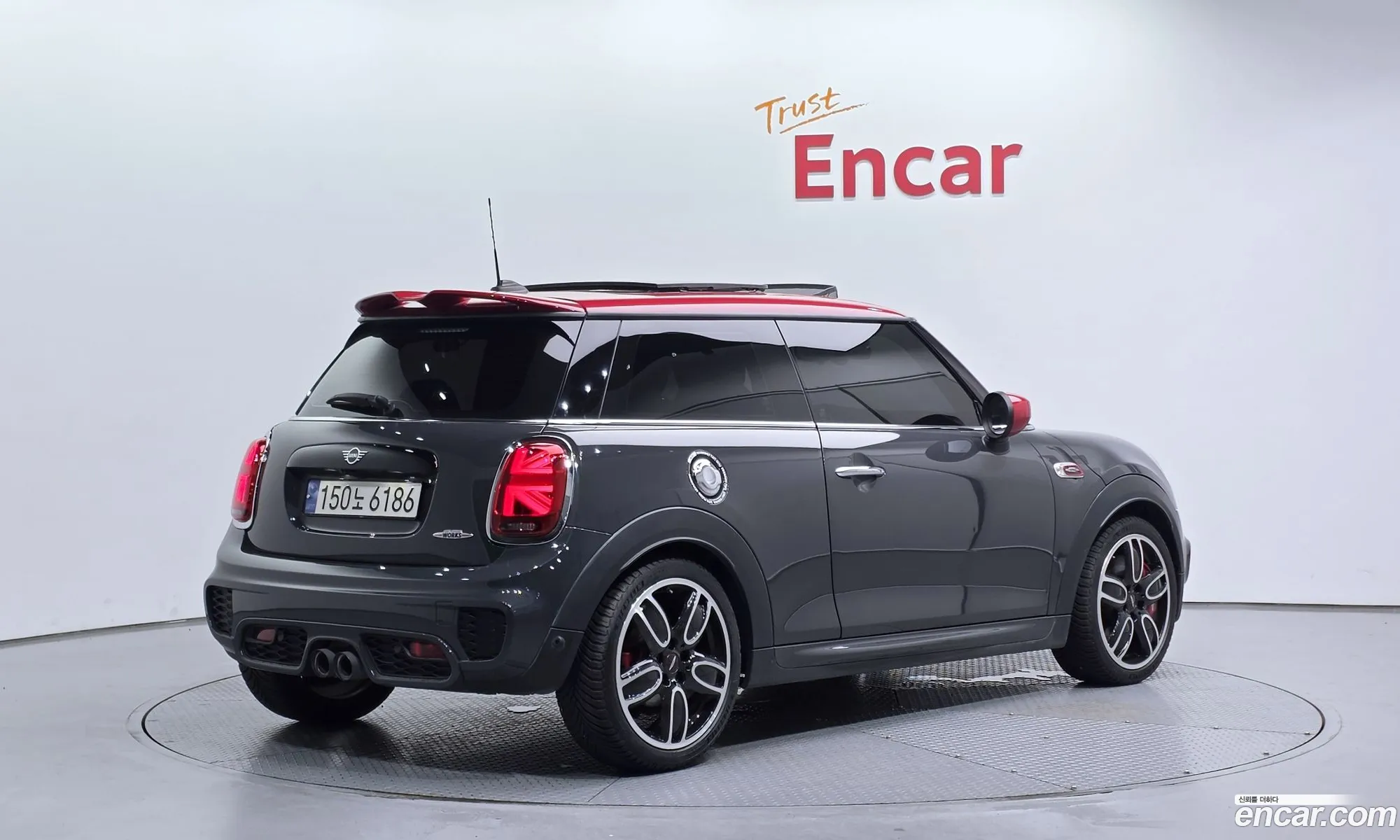 Mini Cooper S 2020 WMWXY9104L2L81559 — 11