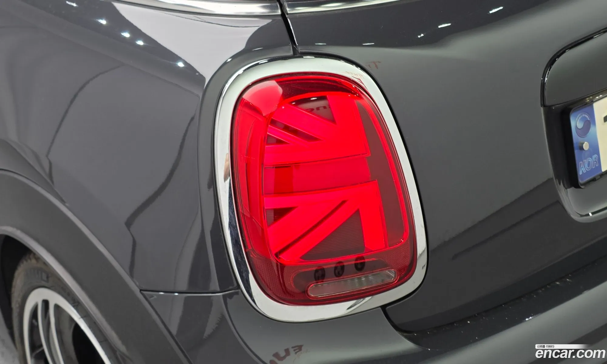 Mini Cooper S 2020 WMWXY9104L2L81559 — 9