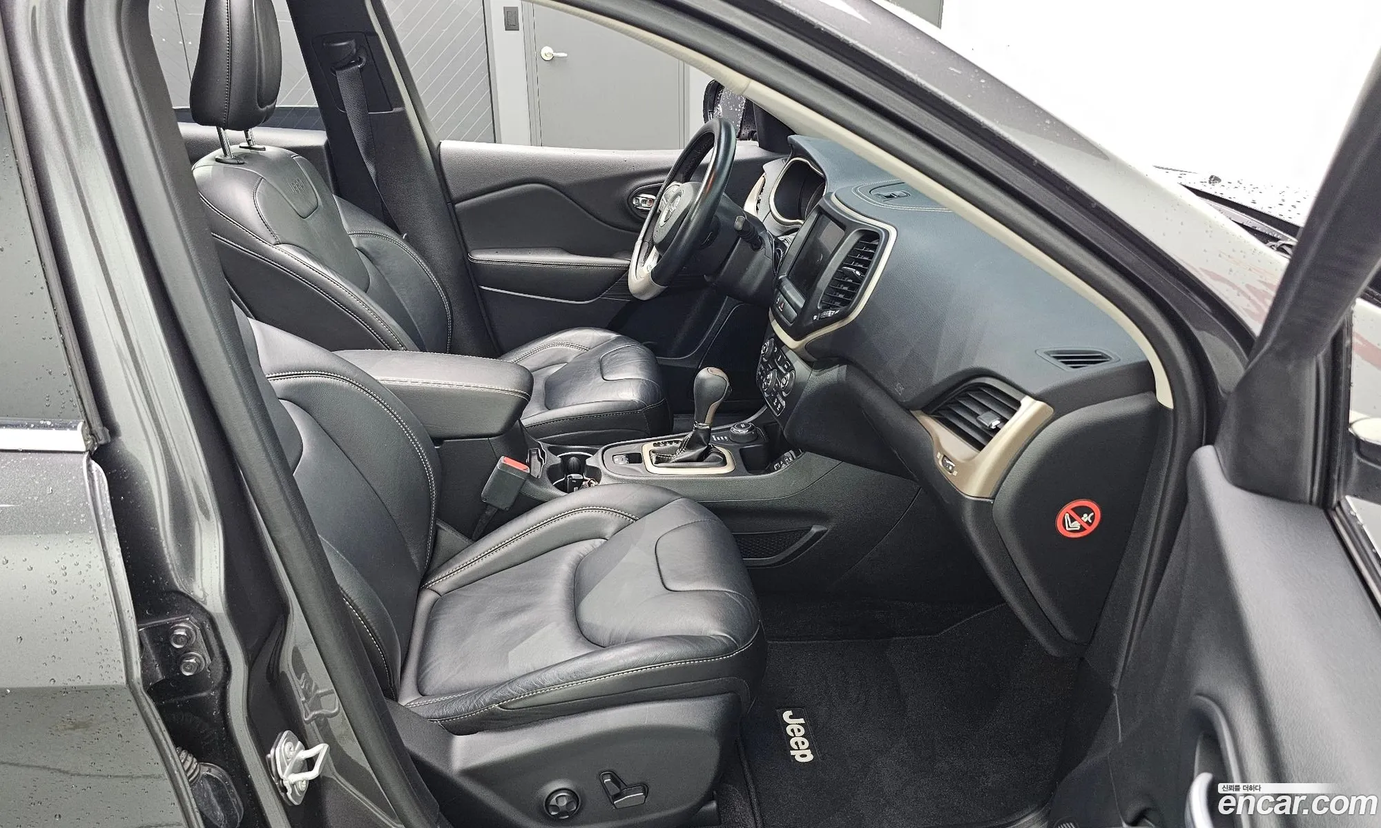 Jeep Cherokee 2016 — 2