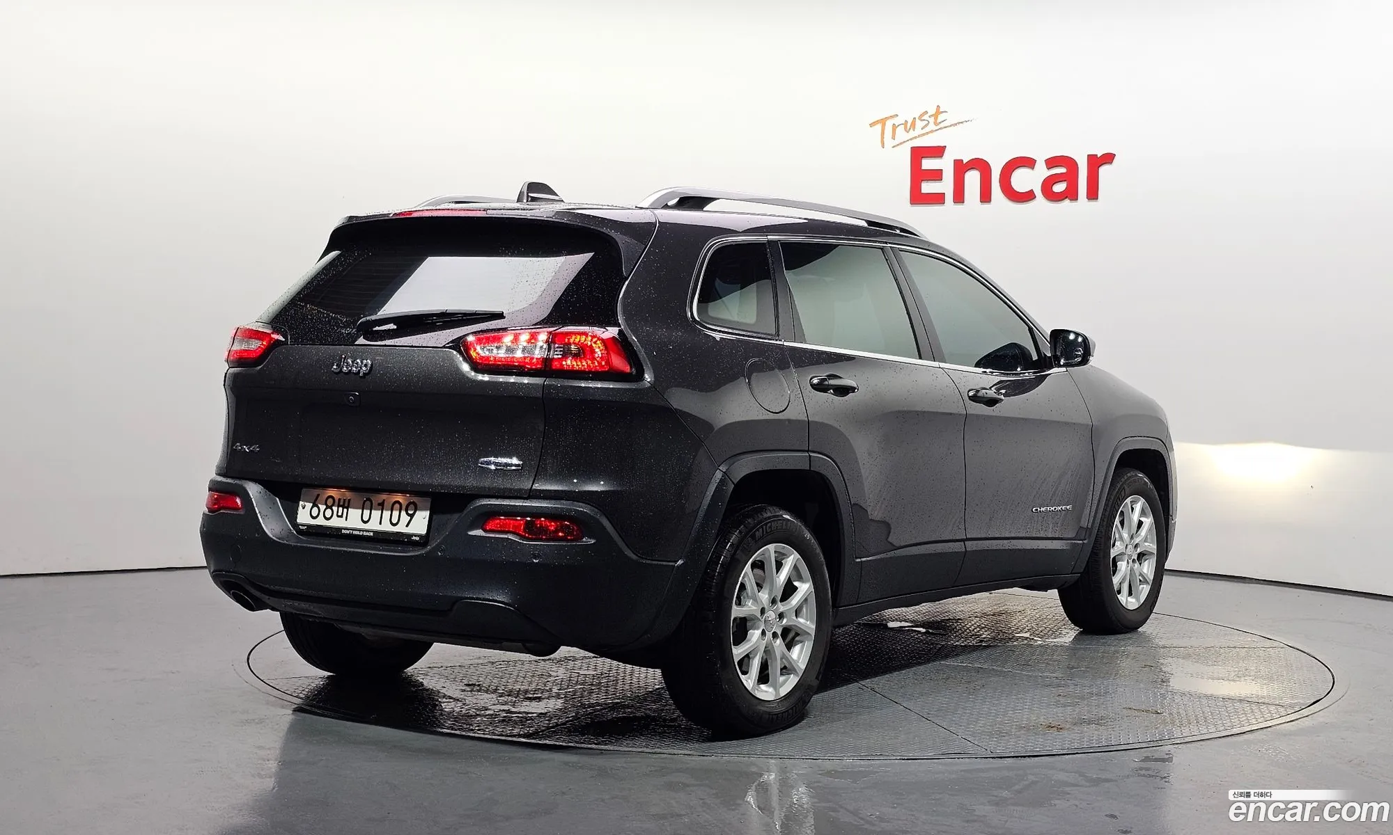 Jeep Cherokee 2016 — 16