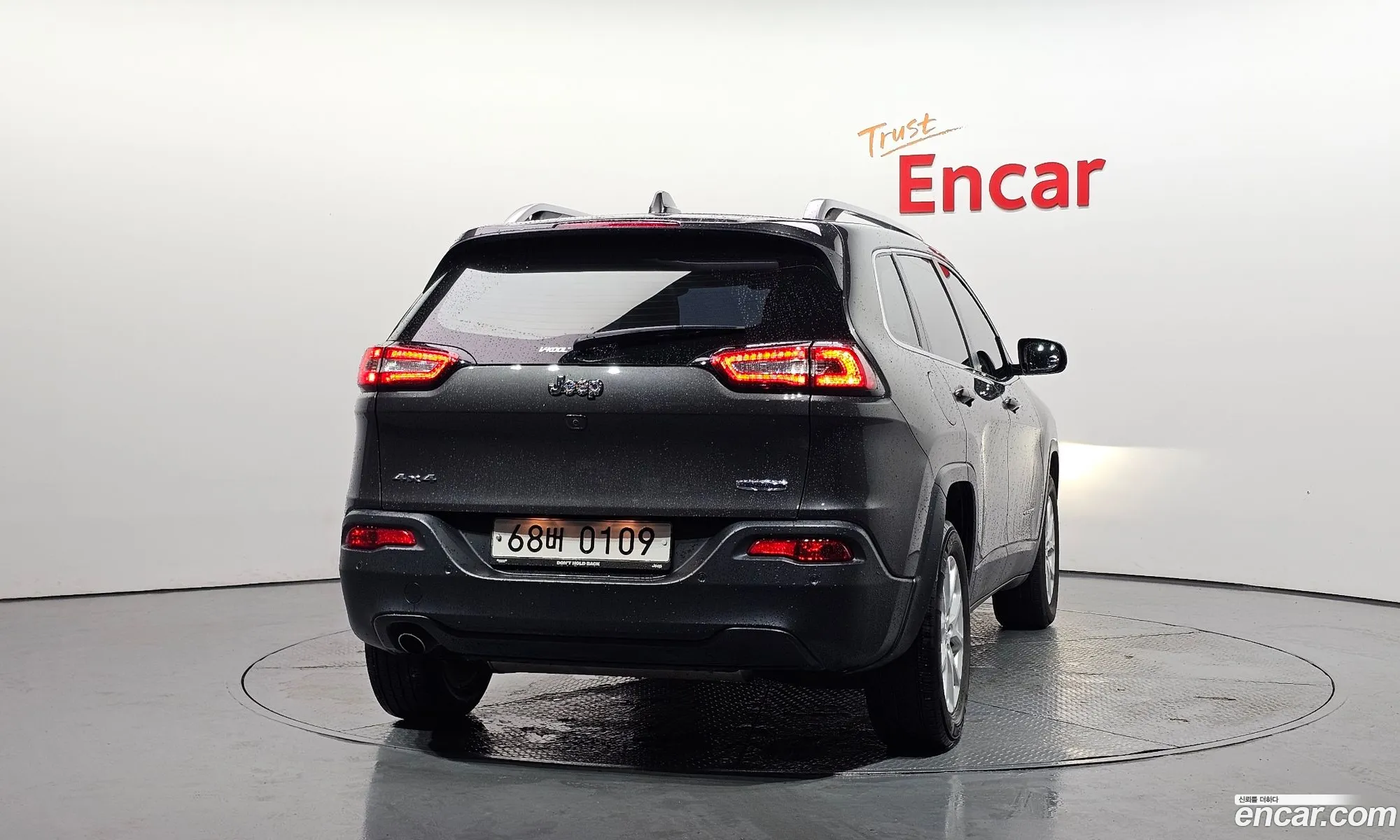Jeep Cherokee 2016 — 11