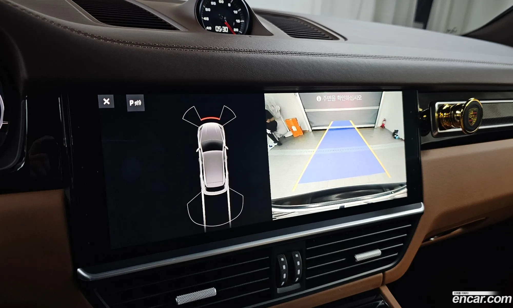 Porsche Cayenne 2019 WP1AA29Y2KDA23568 — 11