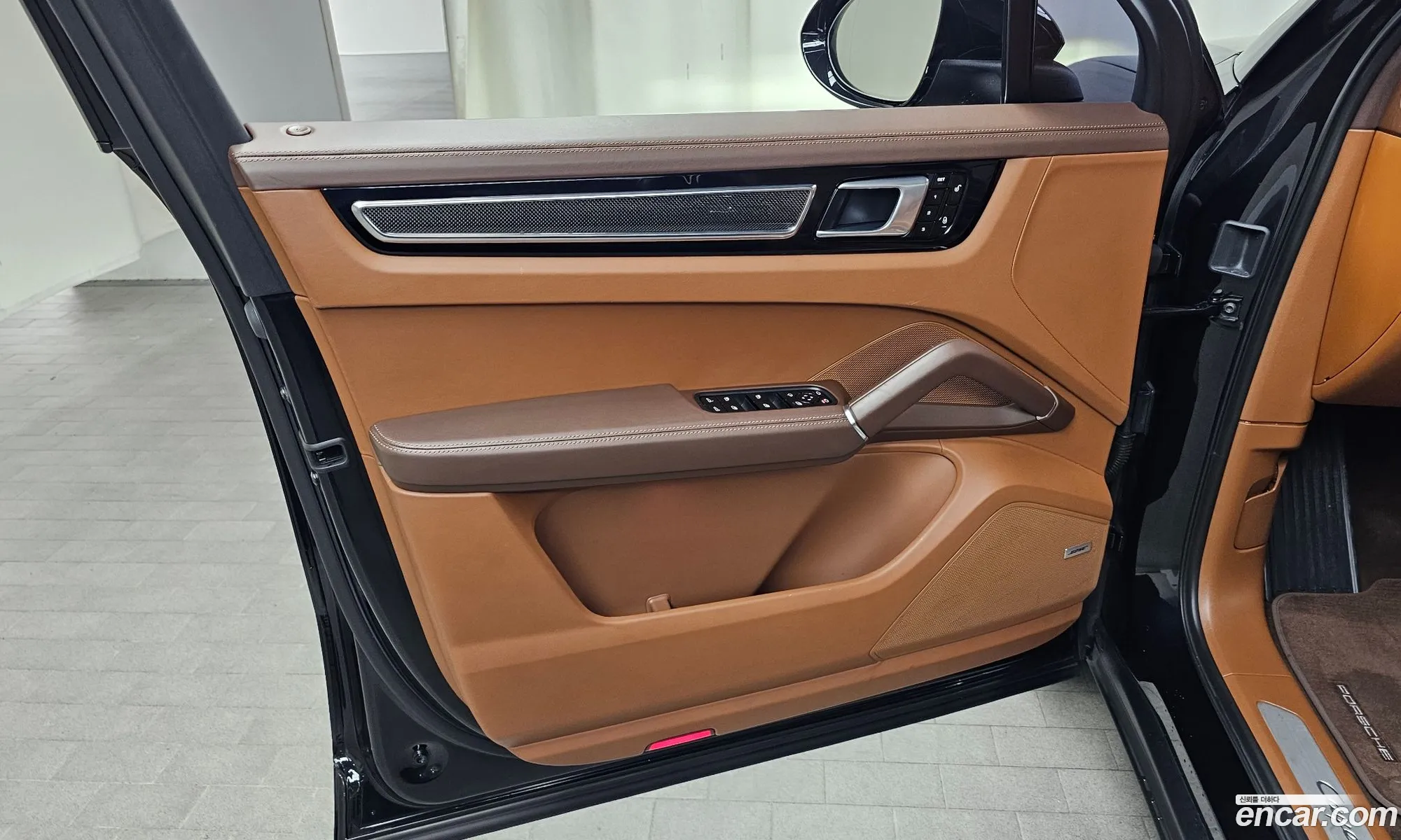 Porsche Cayenne 2019 WP1AA29Y2KDA23568 — 6