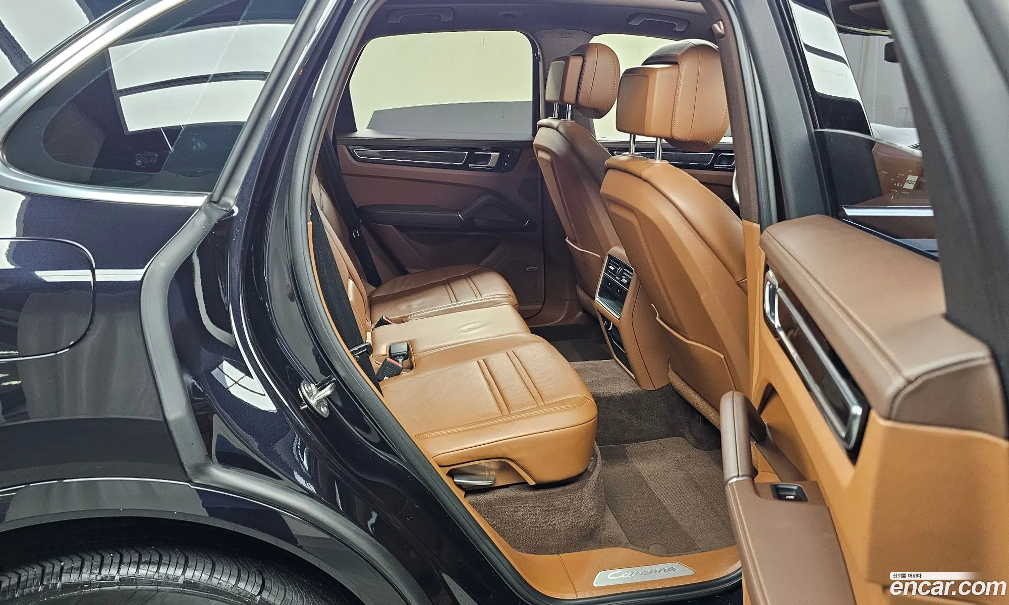 Porsche Cayenne 2019 WP1AA29Y2KDA23568 — 28