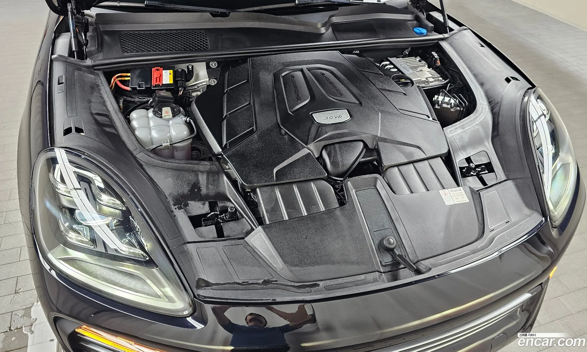 Porsche Cayenne 2019 WP1AA29Y2KDA23568 — 20