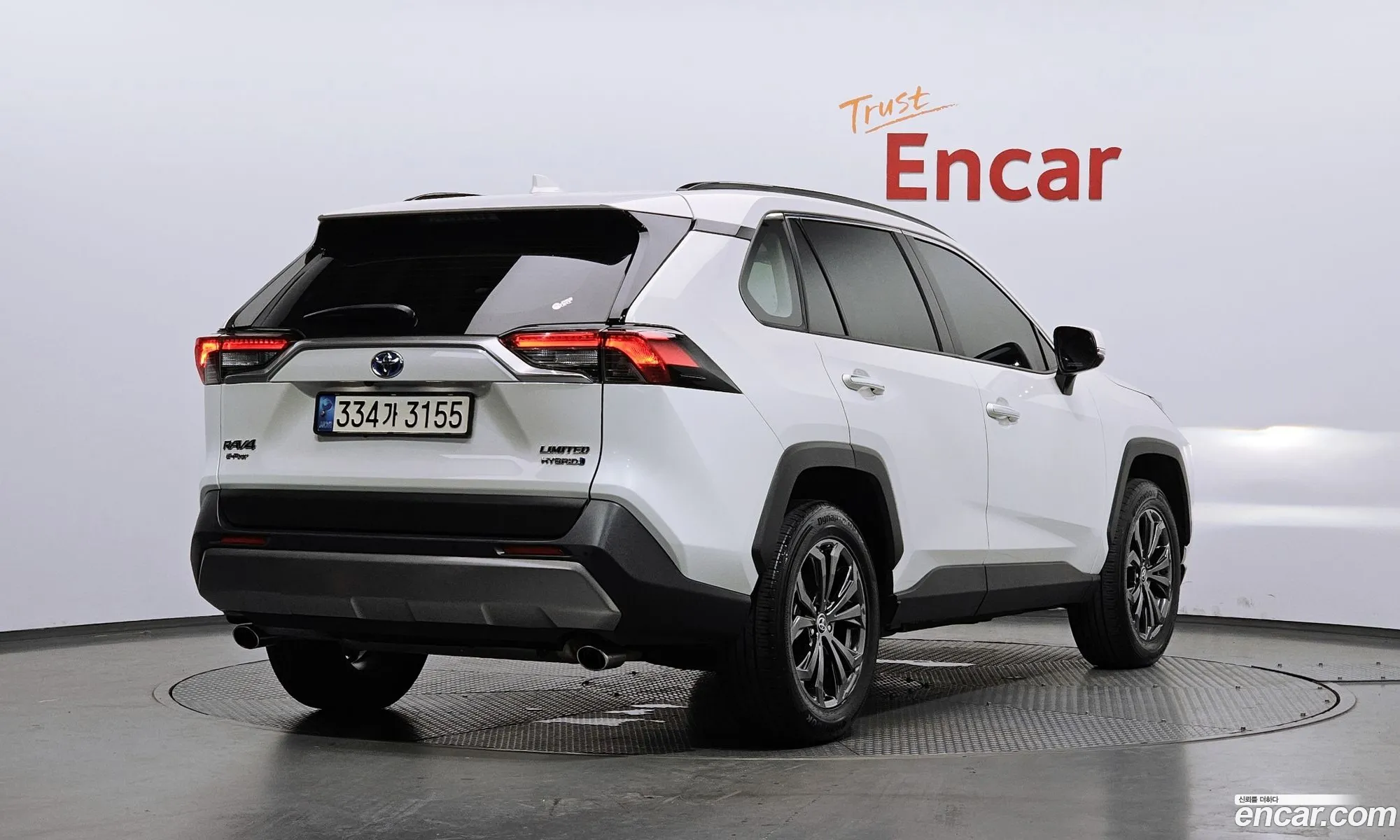 Toyota RAV4 2022 JTMDWRFV2ND162929 — 4
