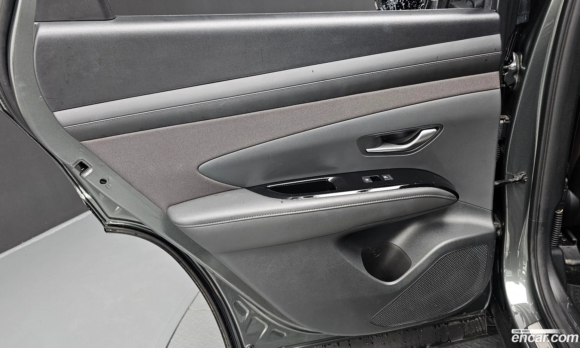 Hyundai Tucson Hybrid 2025 — 21