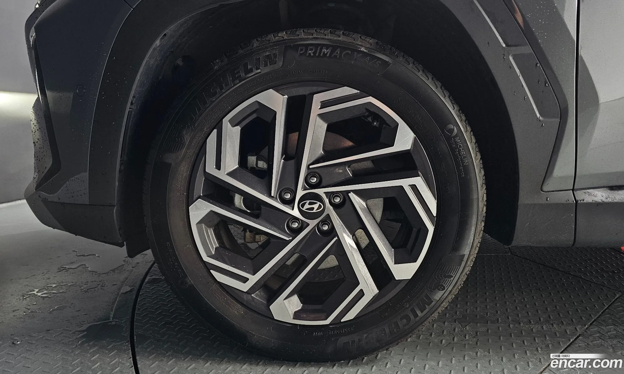 Hyundai Tucson Hybrid 2025 — 14