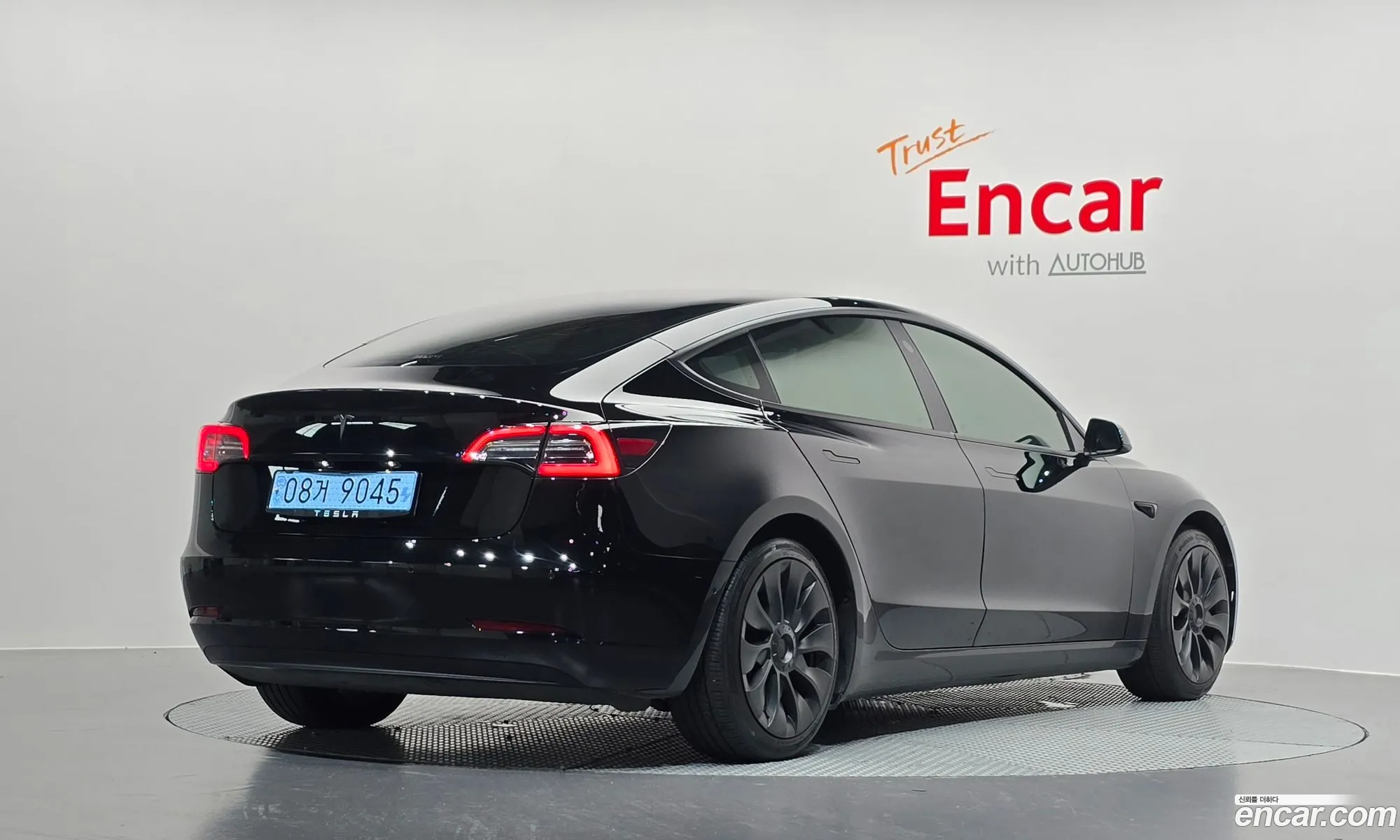 Tesla Model 3 2021 — 31