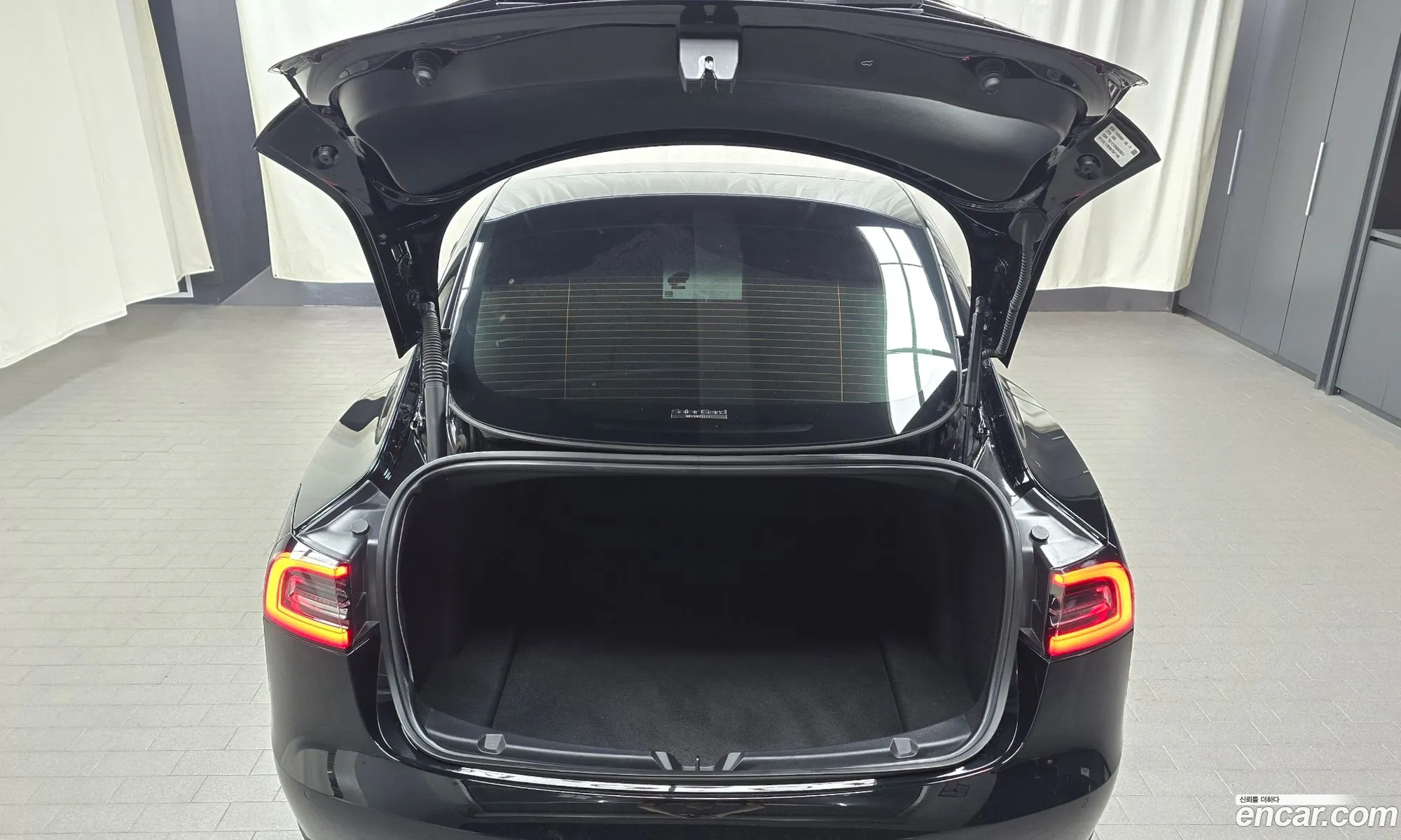 Tesla Model 3 2021 — 12