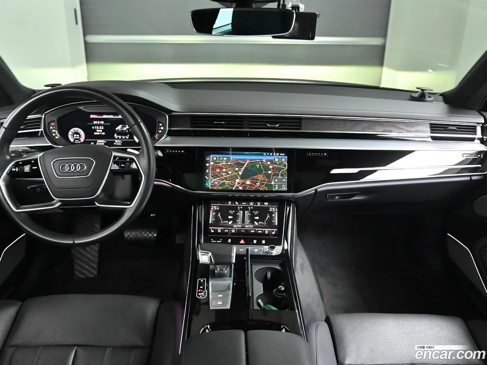 Audi A8 2023 — 16