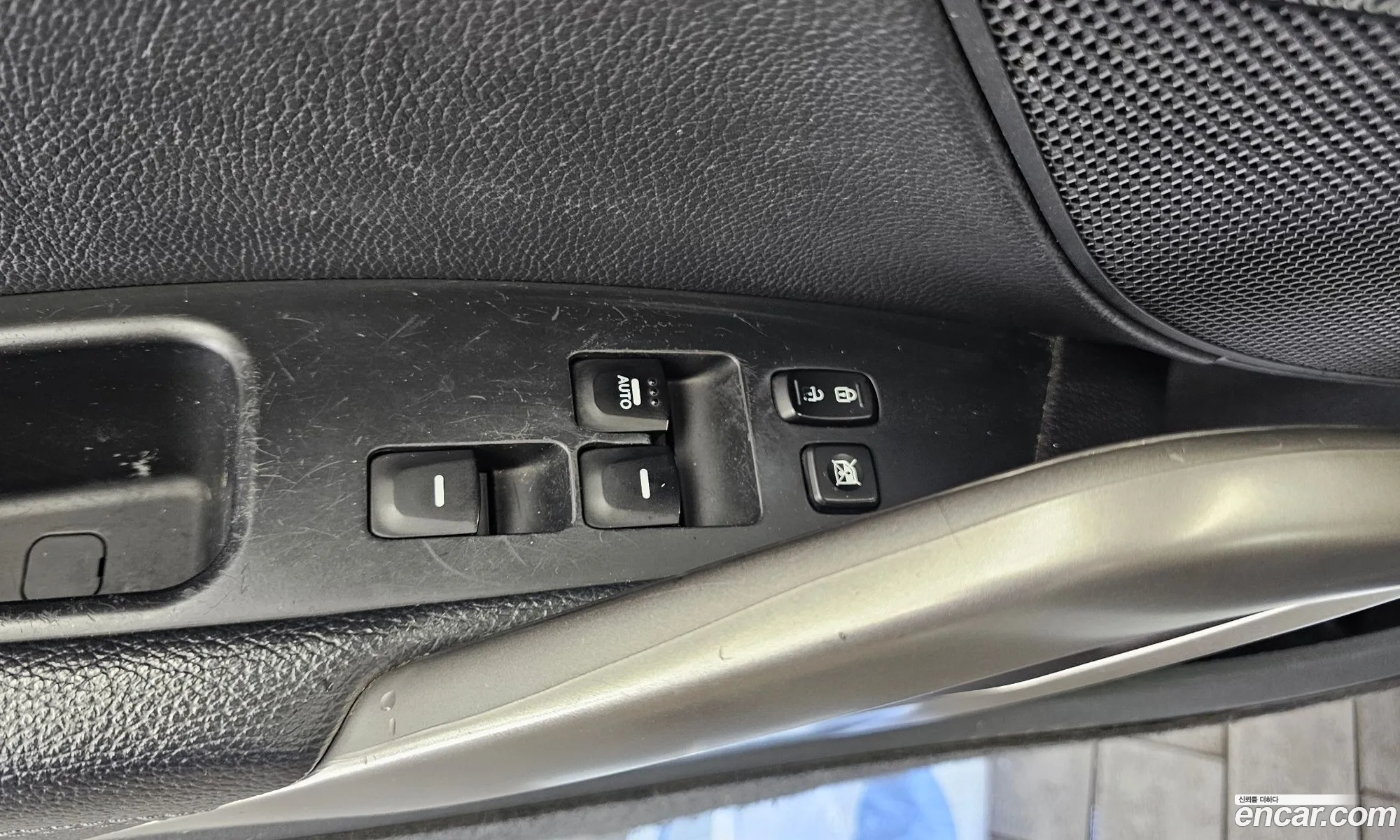 Hyundai Veloster 2012 — 13