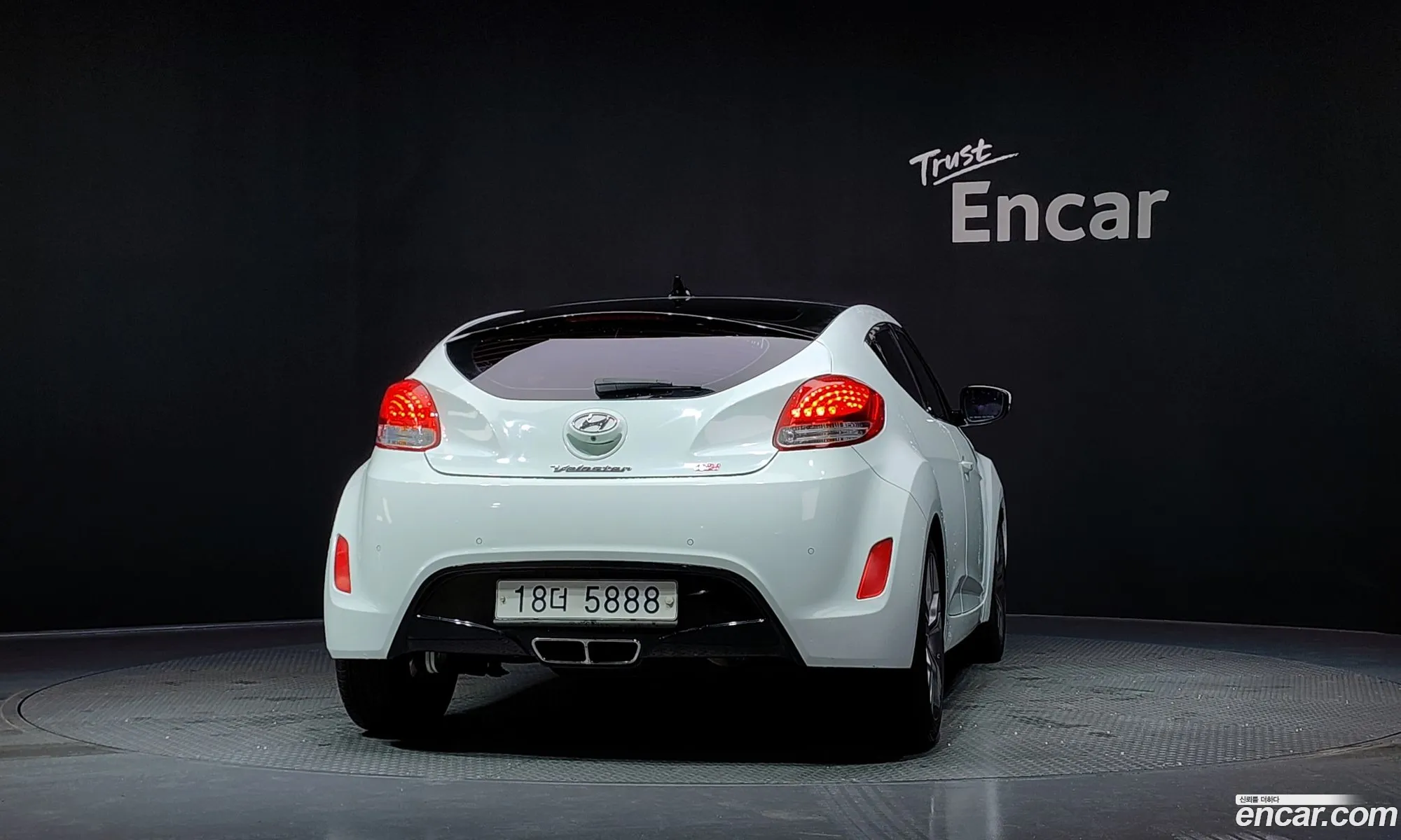 Hyundai Veloster 2012 — 28