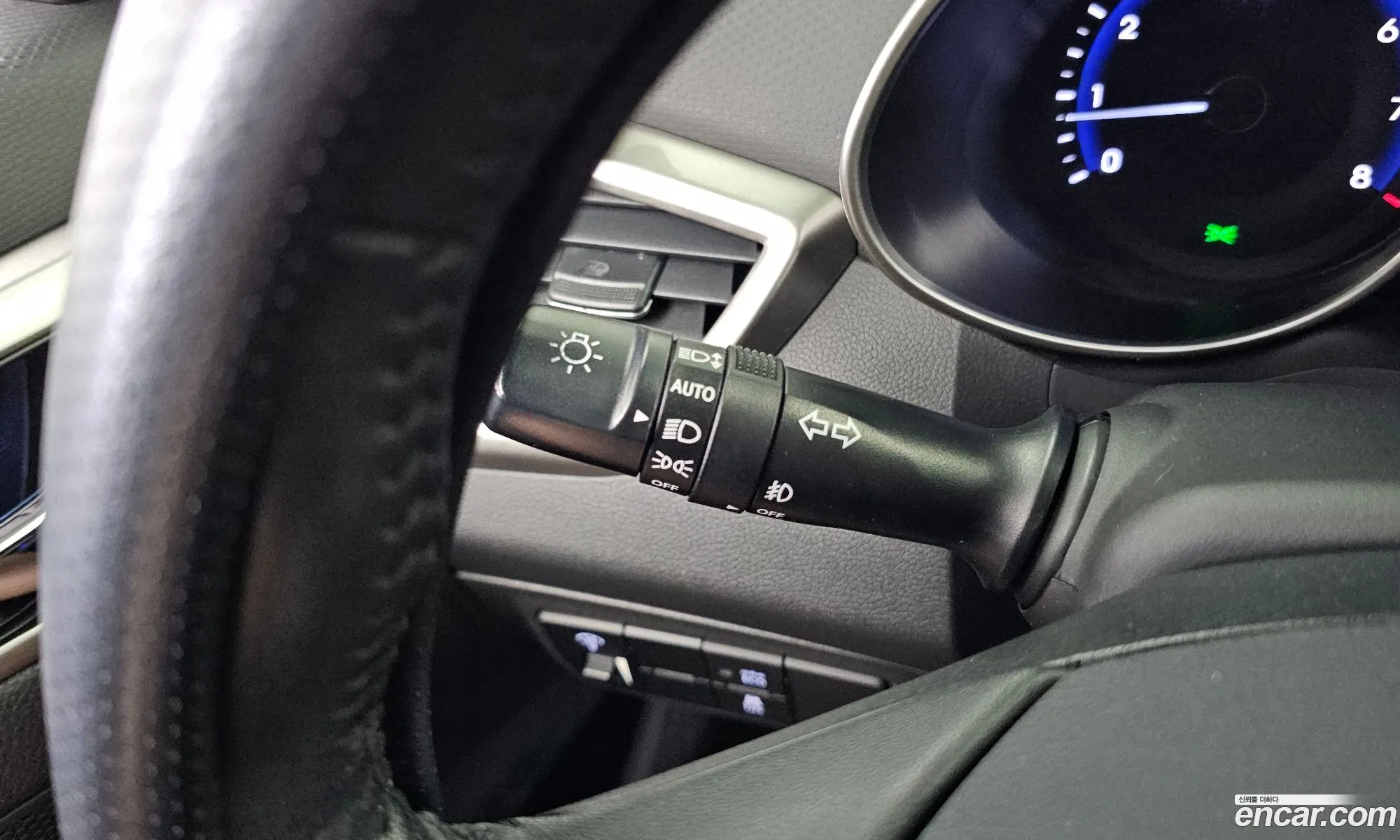 Hyundai Veloster 2012 — 11