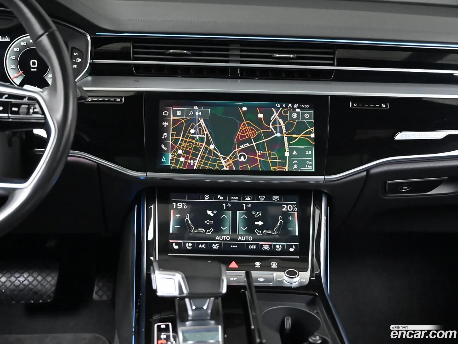 Audi A8 2021 — 17