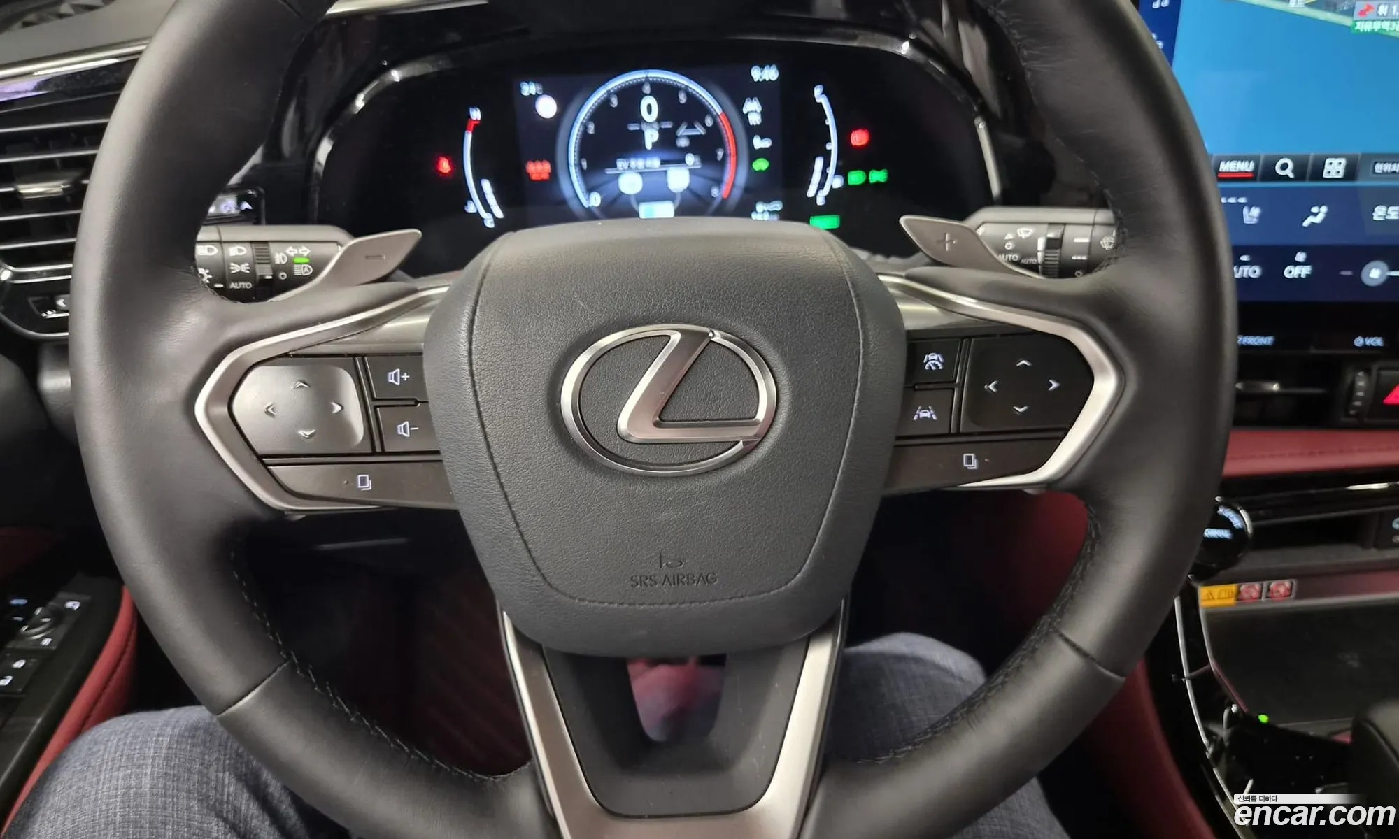 Lexus NX350h 2025 — 7