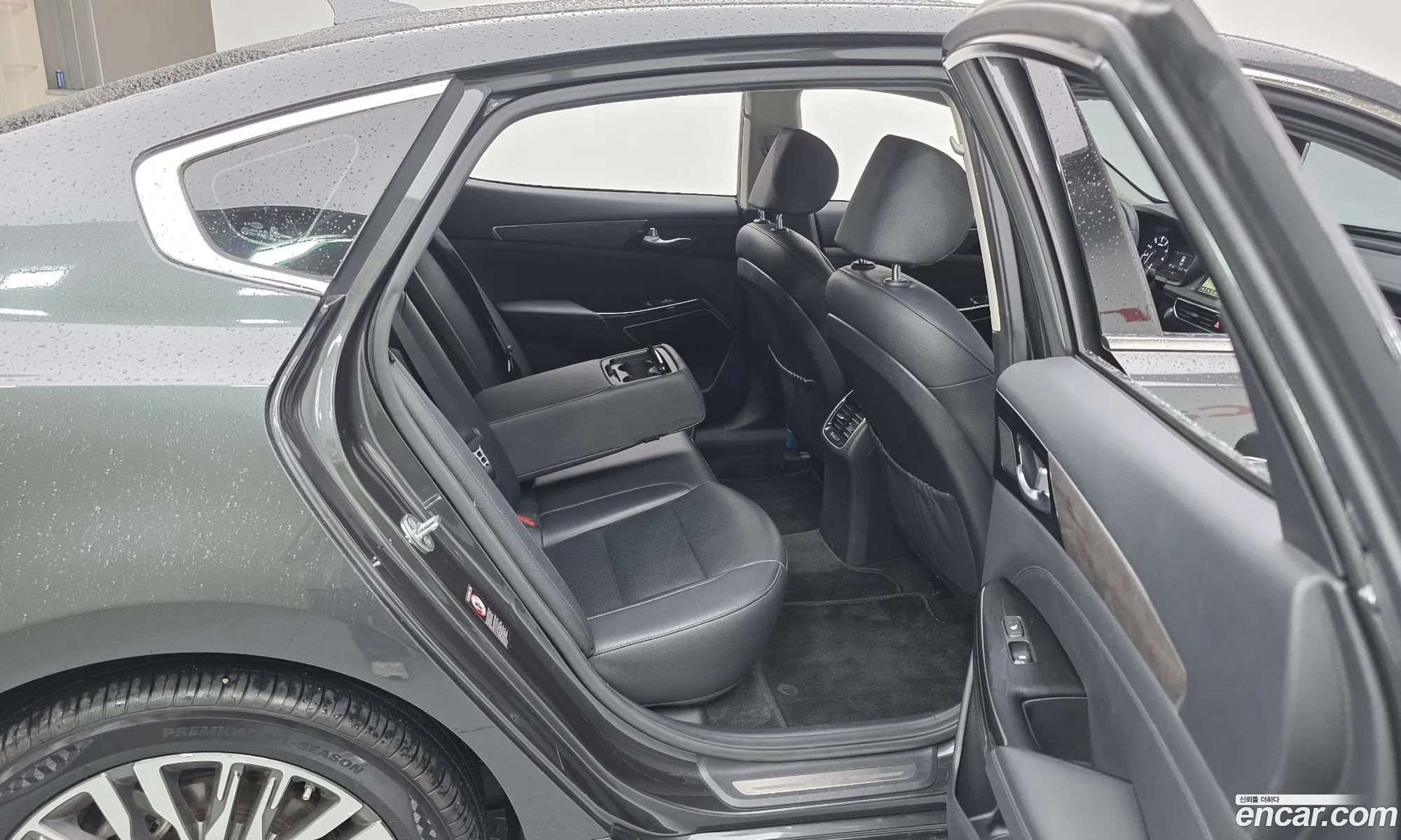 Kia K7 Premier 2020 — 14