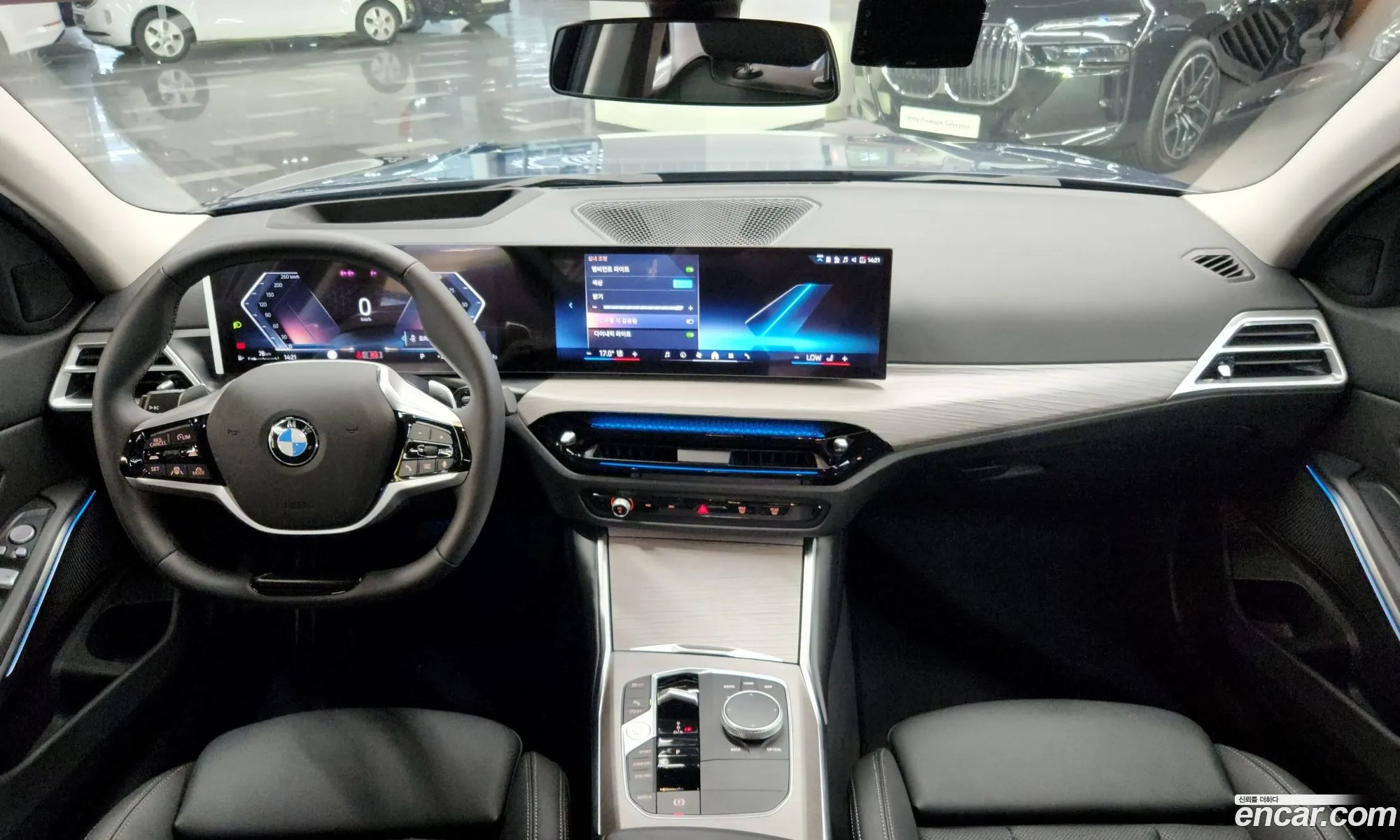 BMW 3 Series 2025 — 18