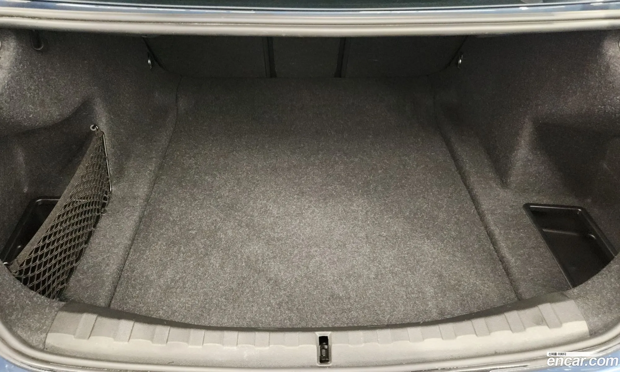 BMW 3 Series 2025 — 3