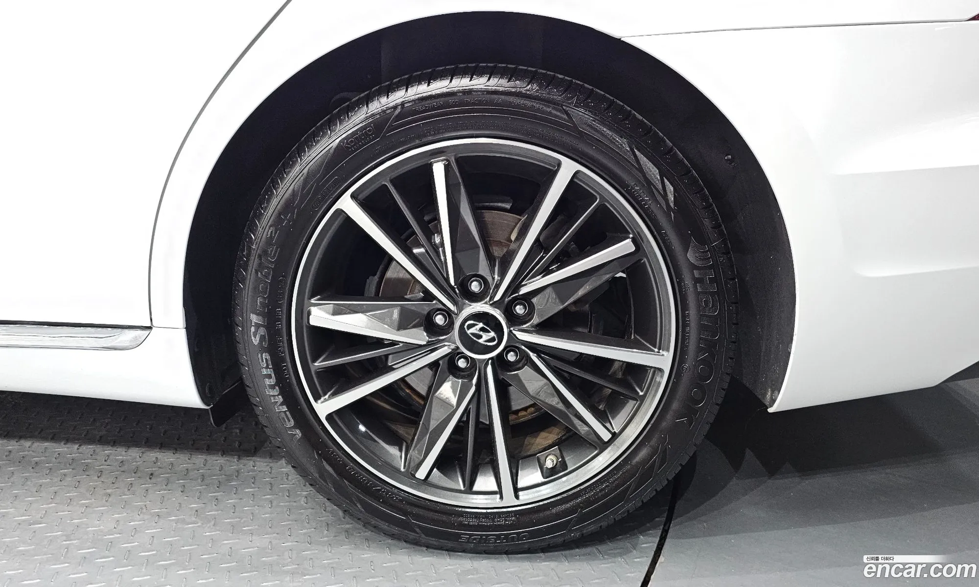 Hyundai Grandeur IG 2021 — 11