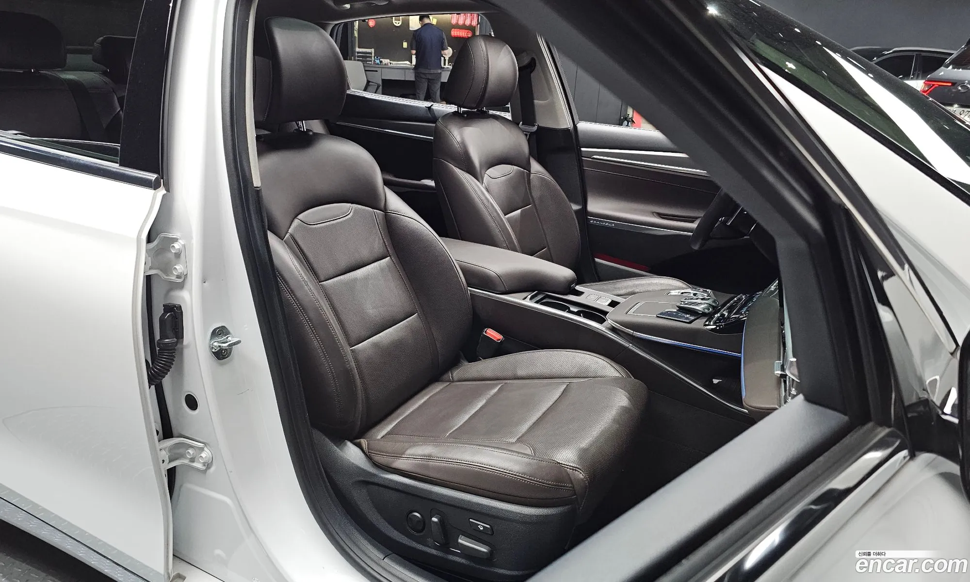 Hyundai Grandeur IG 2021 — 18