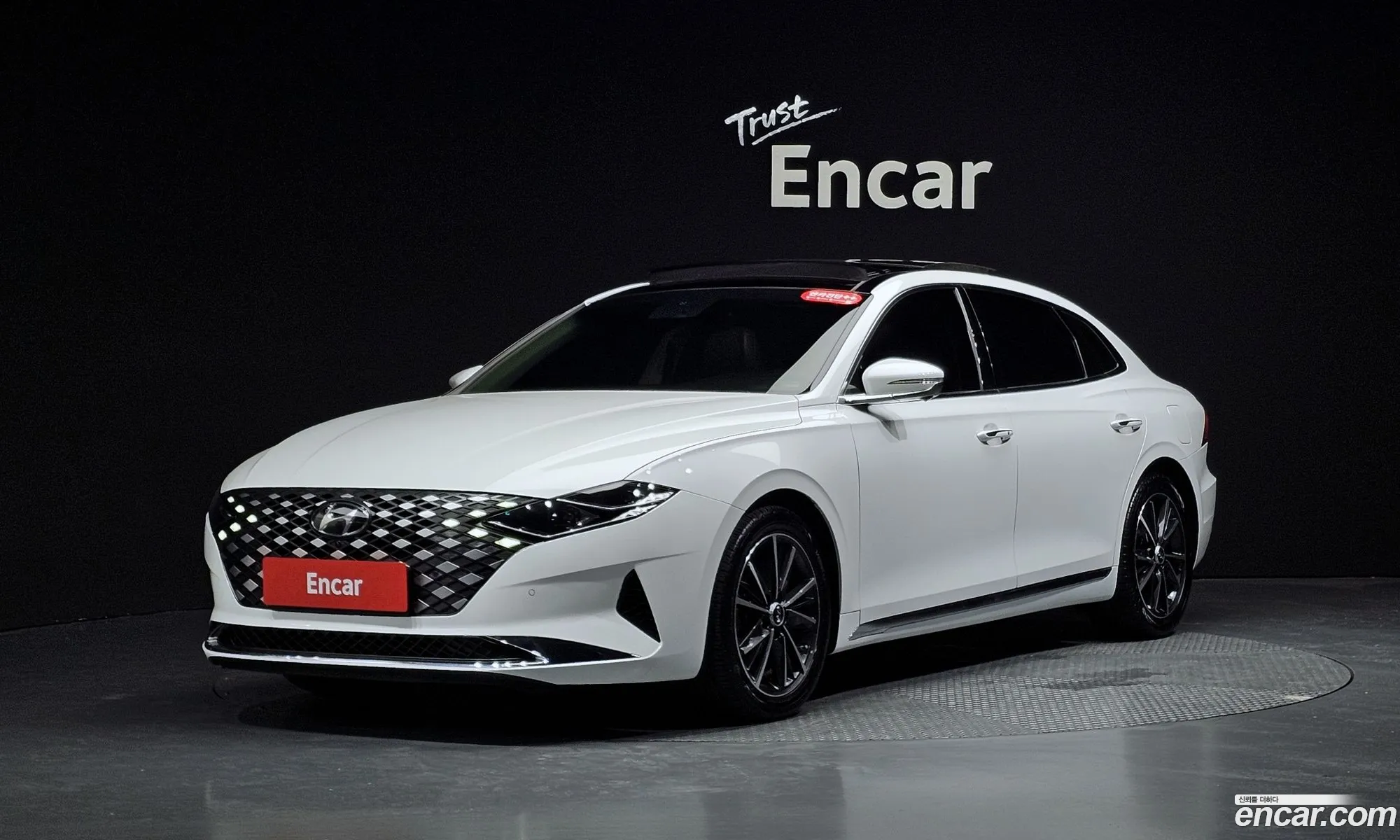 Hyundai Grandeur IG 2021 — 28
