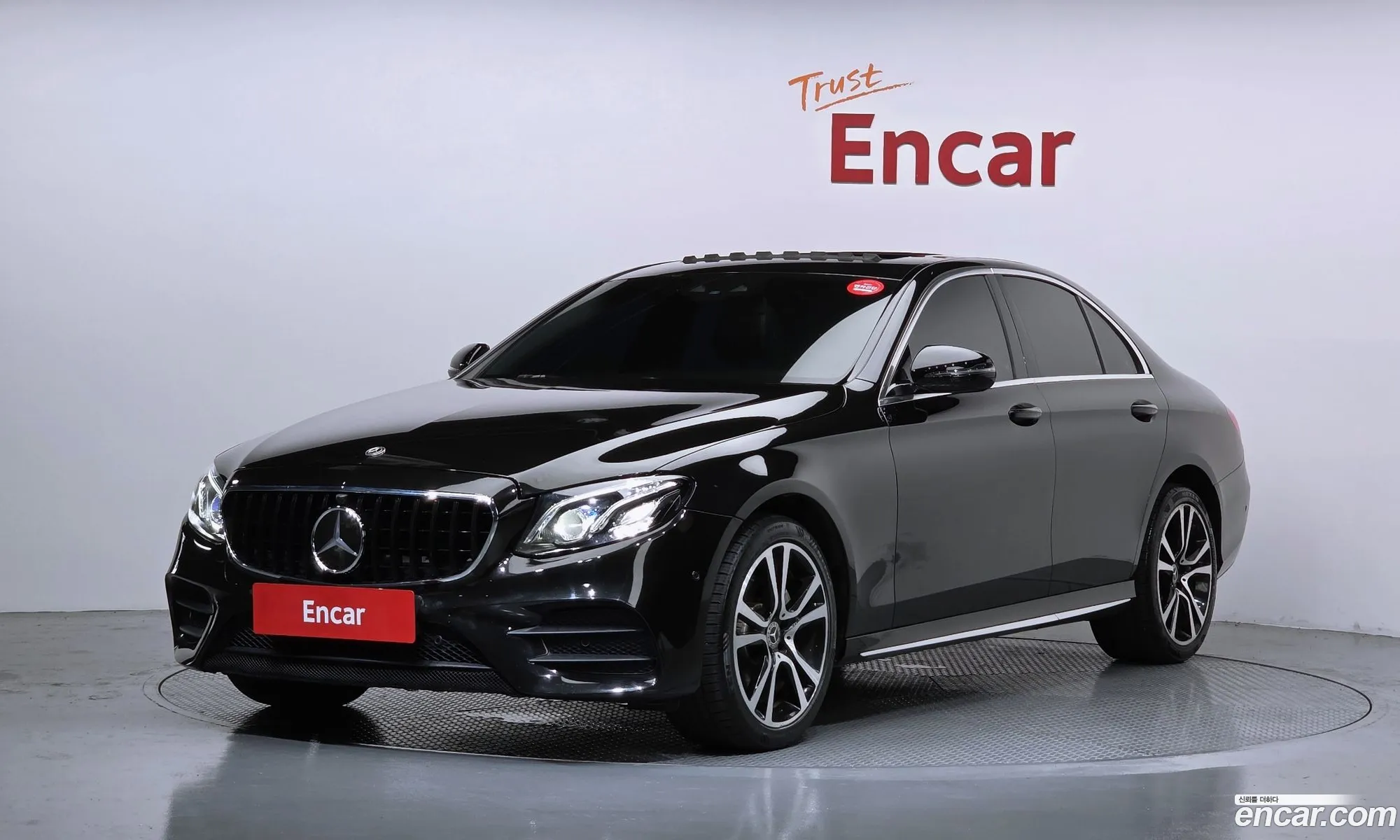 Mercedes-Benz E-Class W213 2017 WDDZF0EB6HA292233 — 13