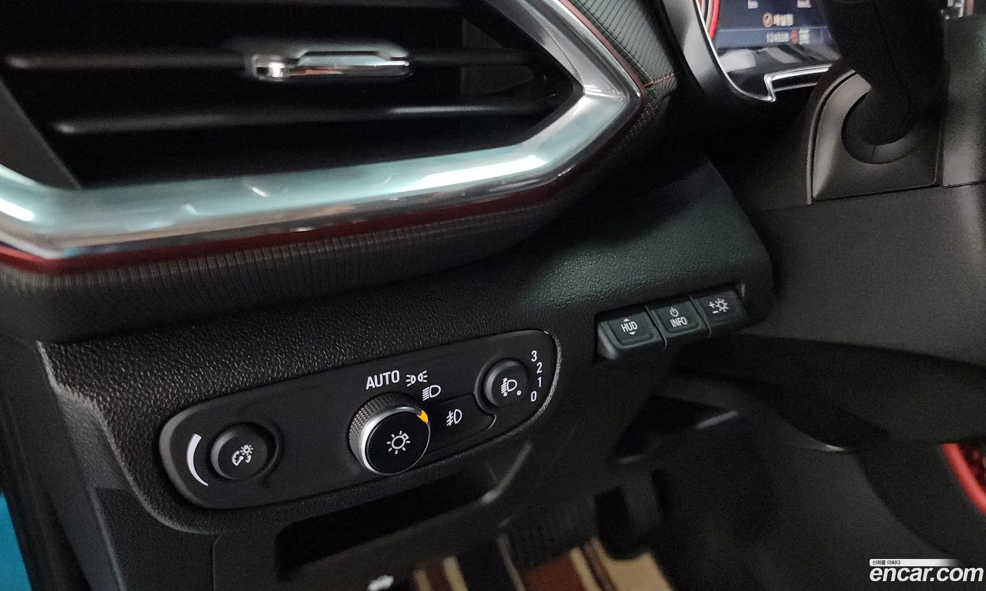 Chevrolet (GM Daewoo) Trailblazer 2021 — 31